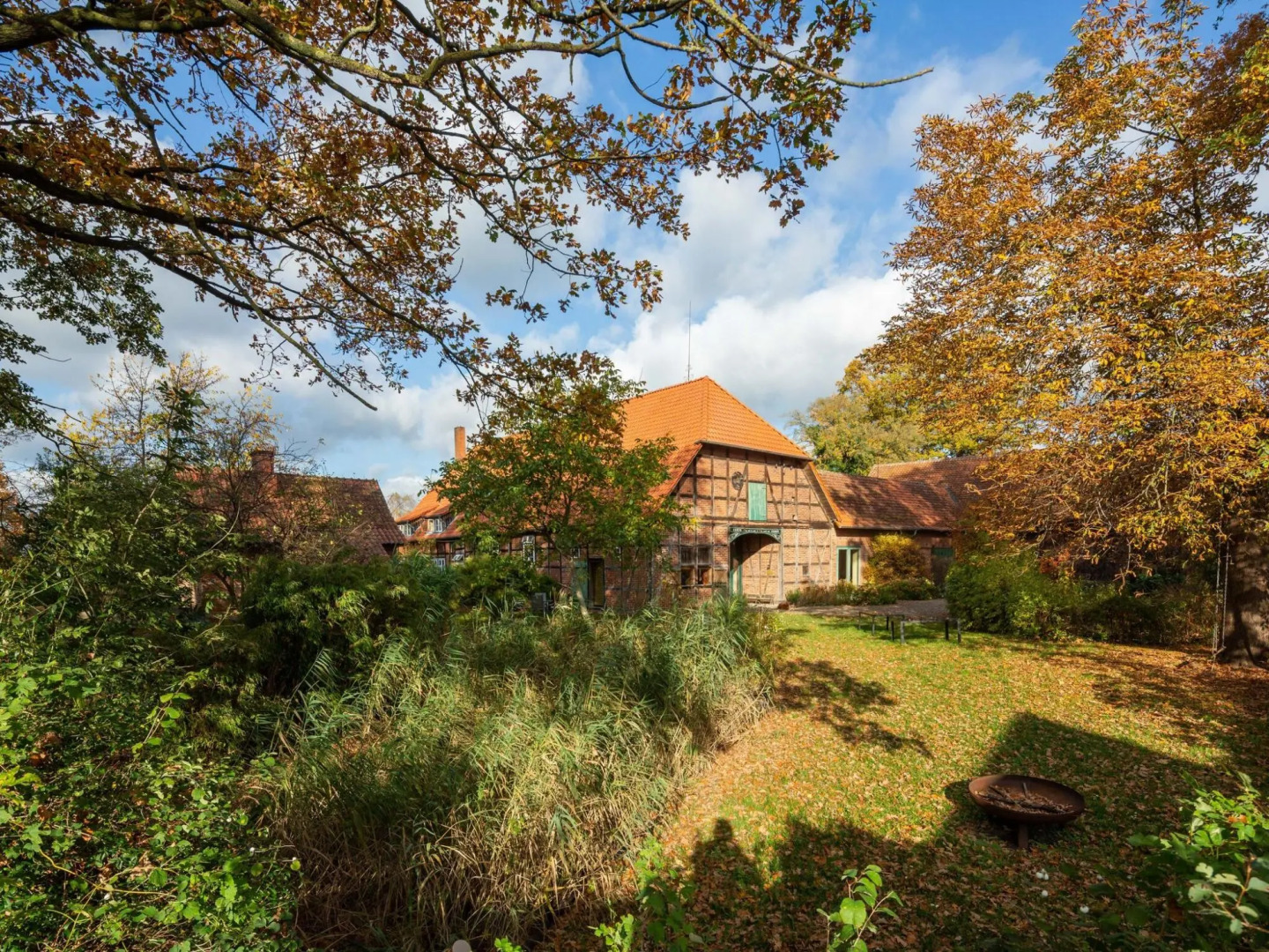 Historic half-timbered Farm in Hohnebostel near Watersports