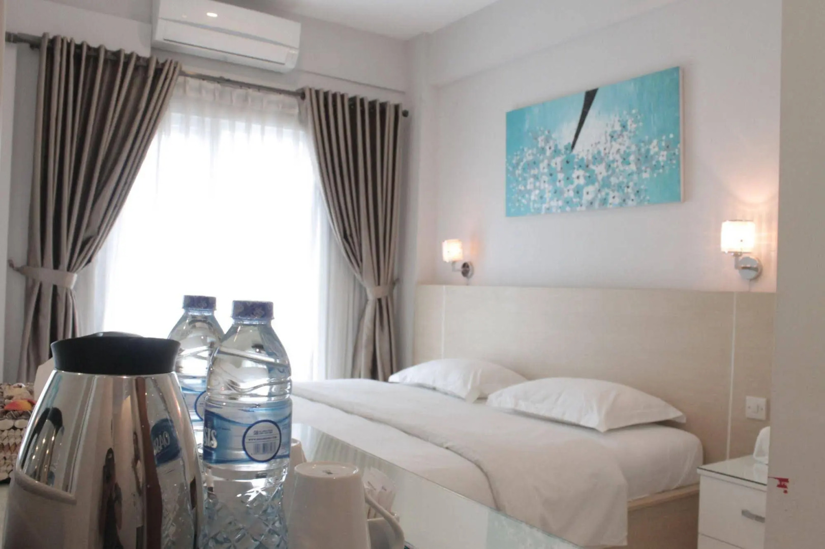 Fastrooms Bekasi Hotel