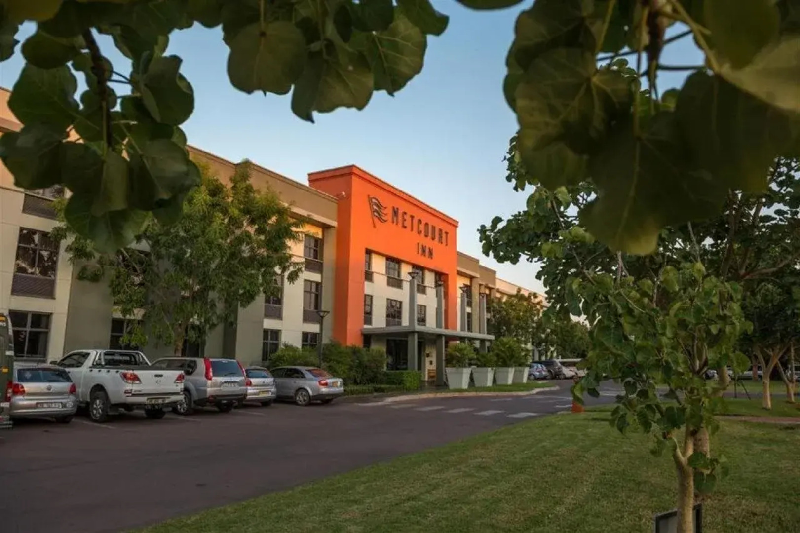 Peermont Metcourt Inn at The Grand Palm Resort