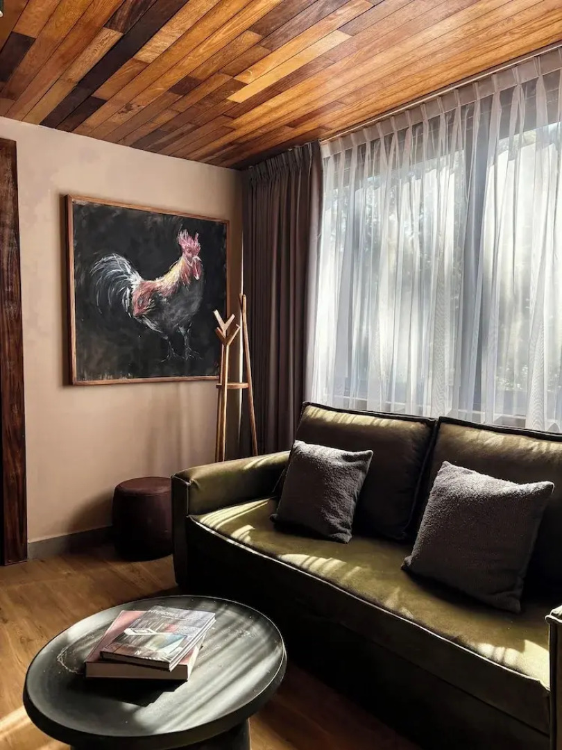 Serenzzo Hotel & Cuisine