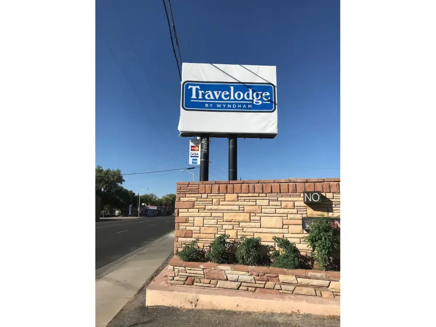 Travelodge by Wyndham Farmington