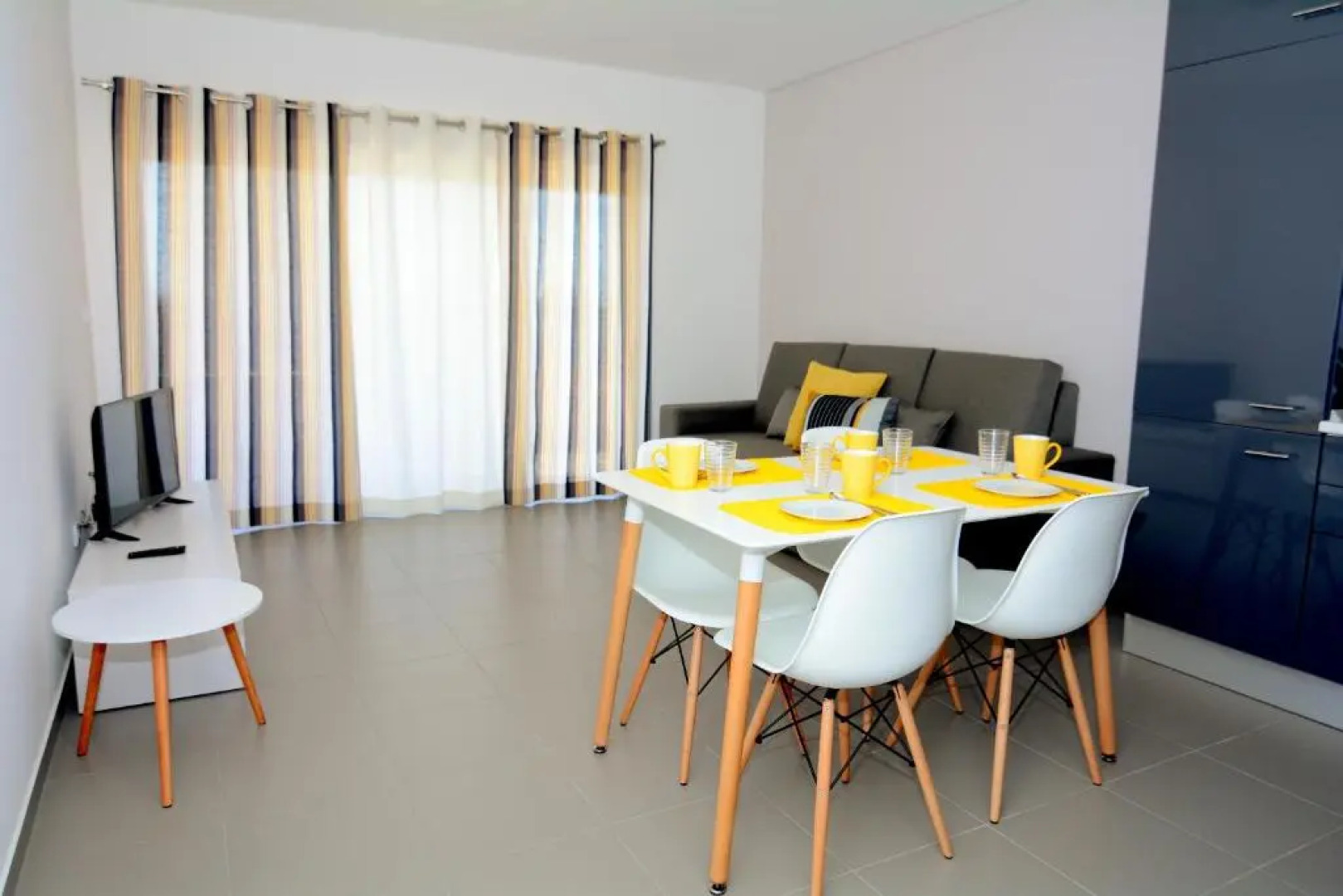 Apartamentos Paraíso Sol da Rocha