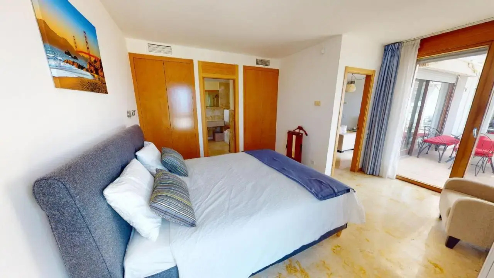 Lomas de Los Monteros II - 3 Bed Apartment