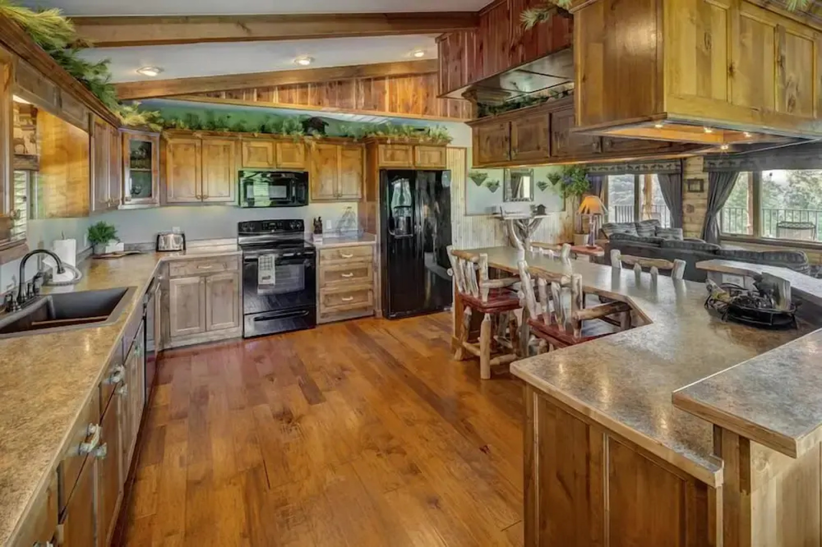 Lake Shore Cabins on Beaver Lake