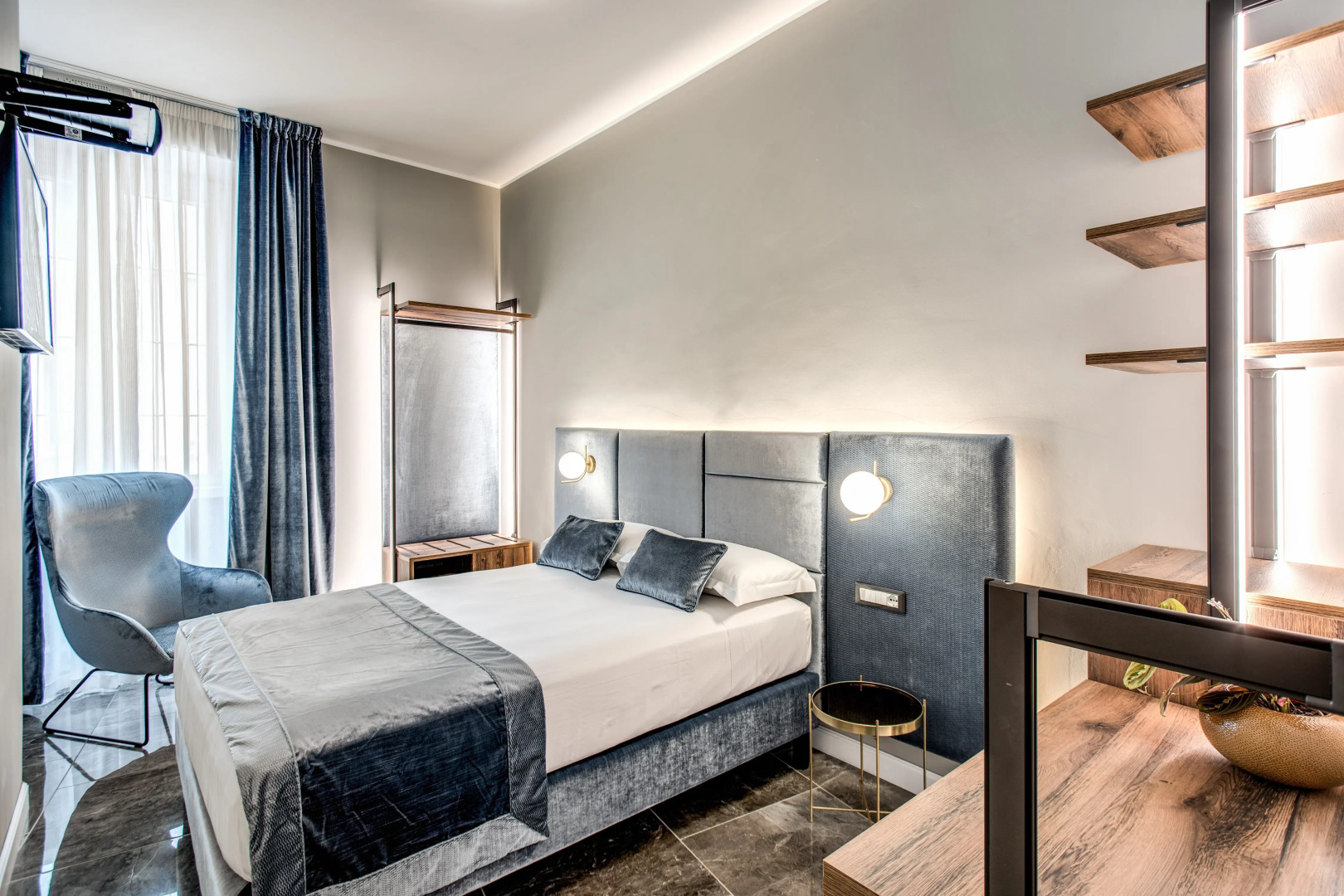 Apollo Boutique Hotel