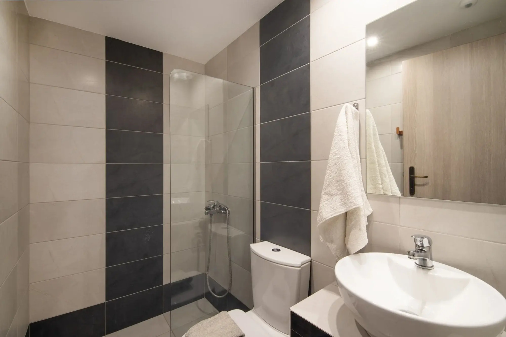 Nafsika Sea View Apartments