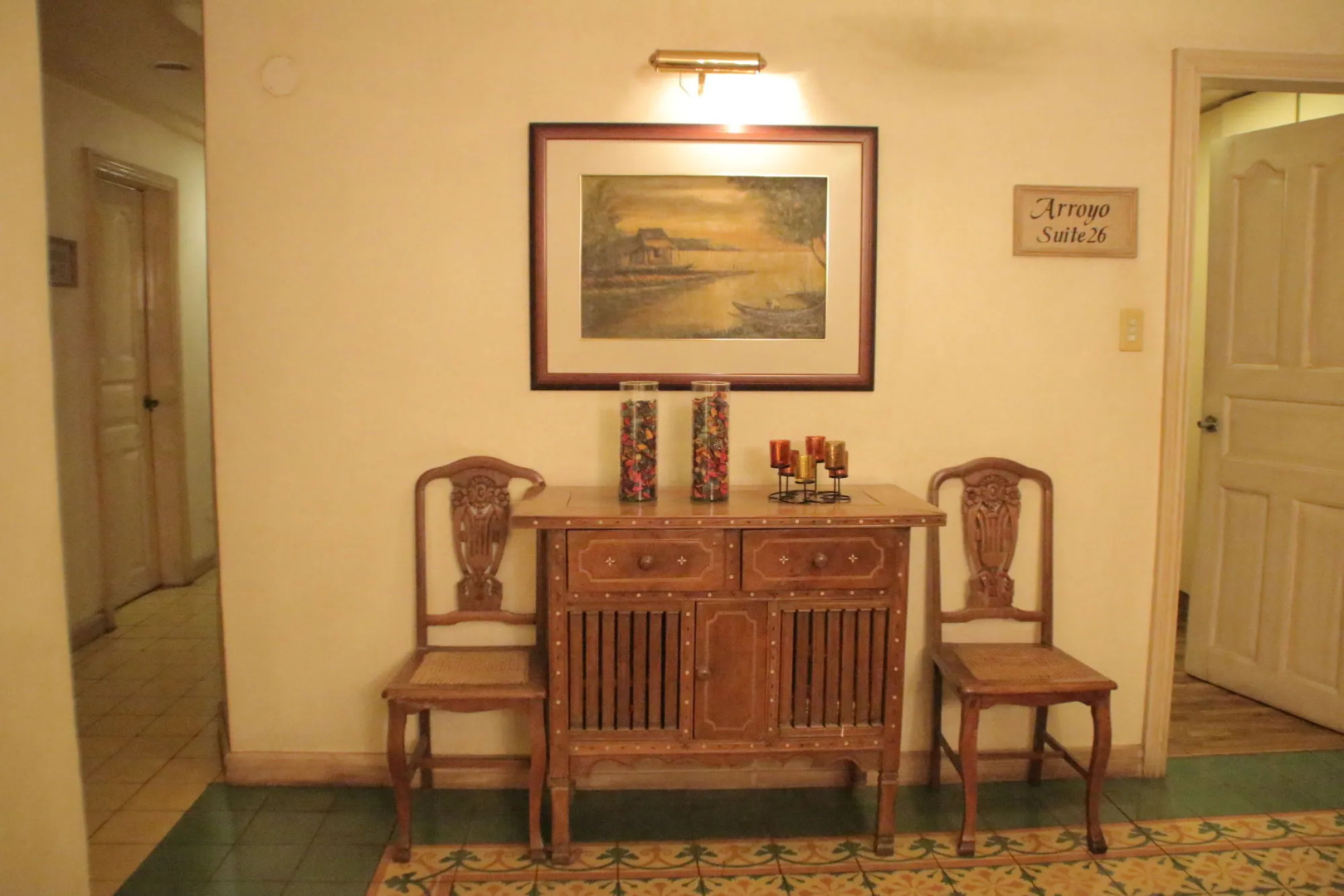 Roxas President's Inn