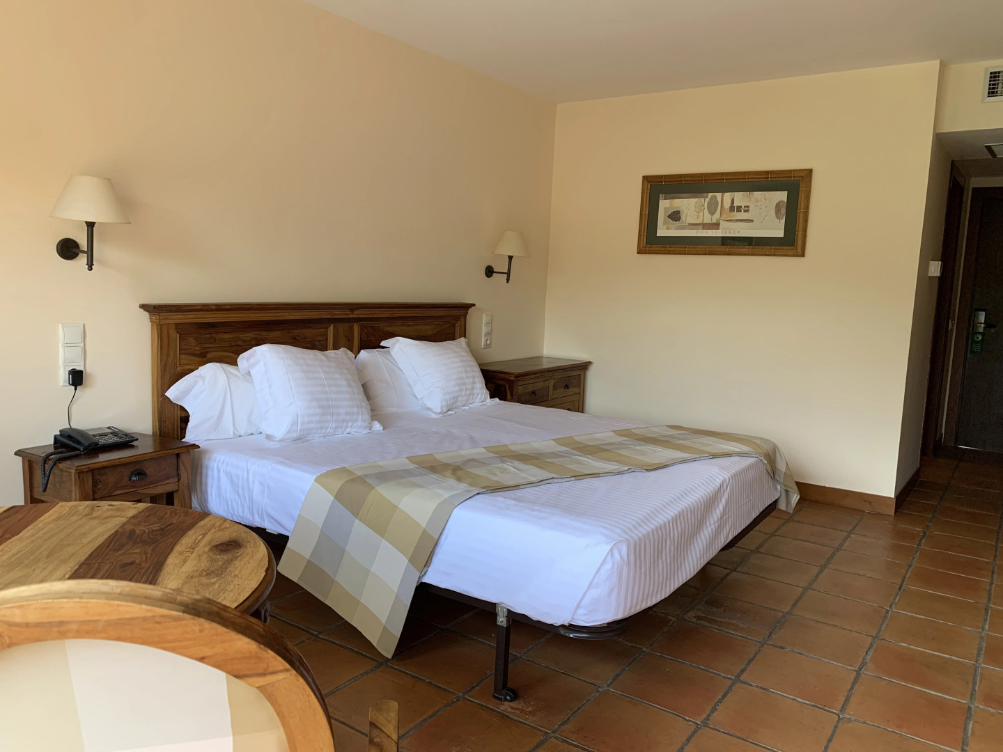 La Figuerola Hotel & Restaurant