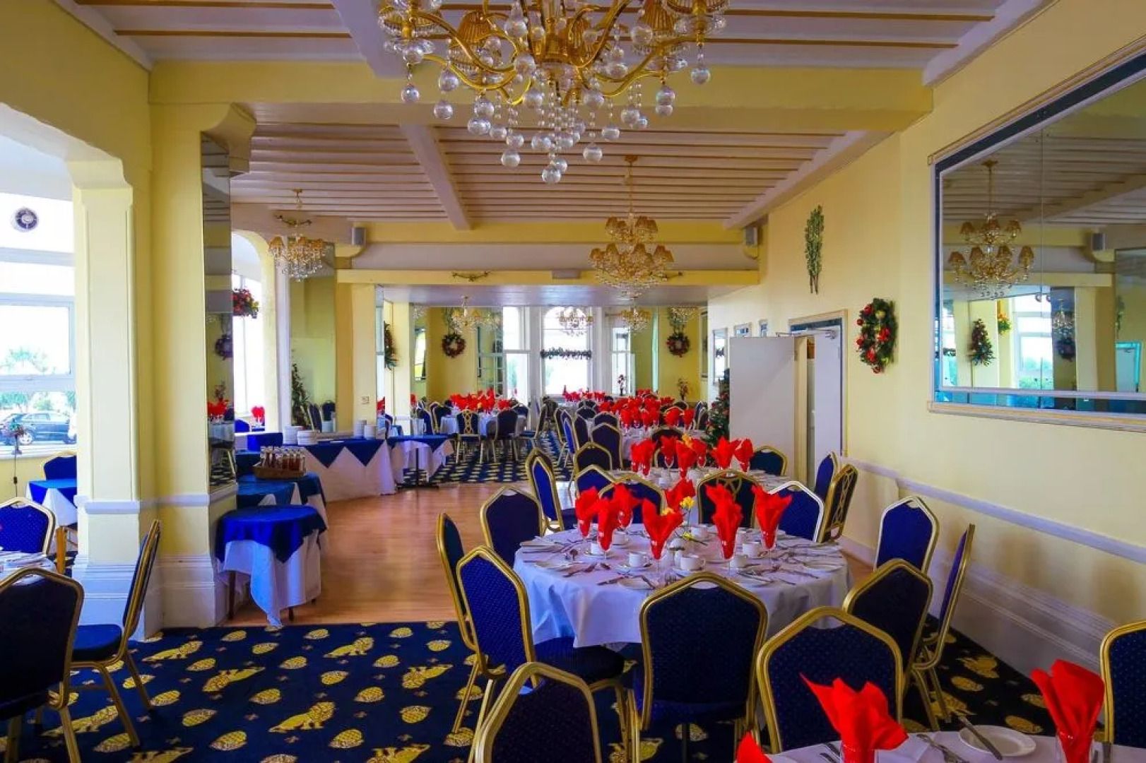 The Mansion Lions Hotel