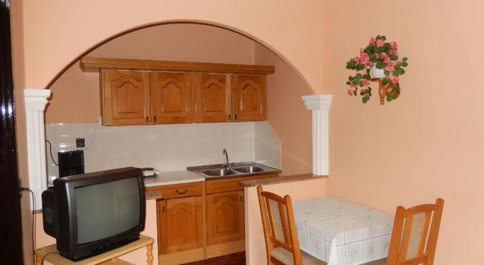 Henrietta Apartmanház