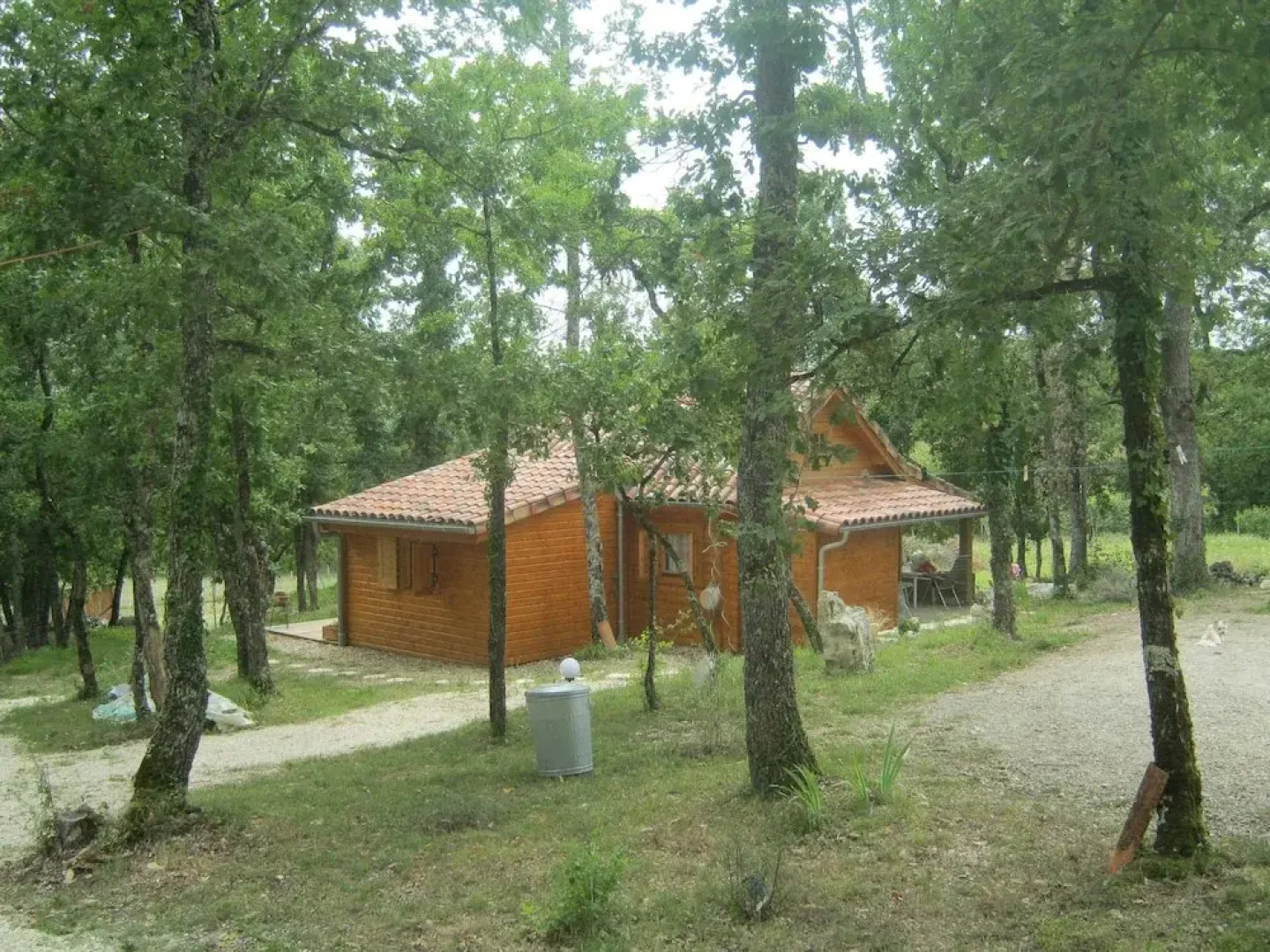 Chalet dans les bois du Quercy