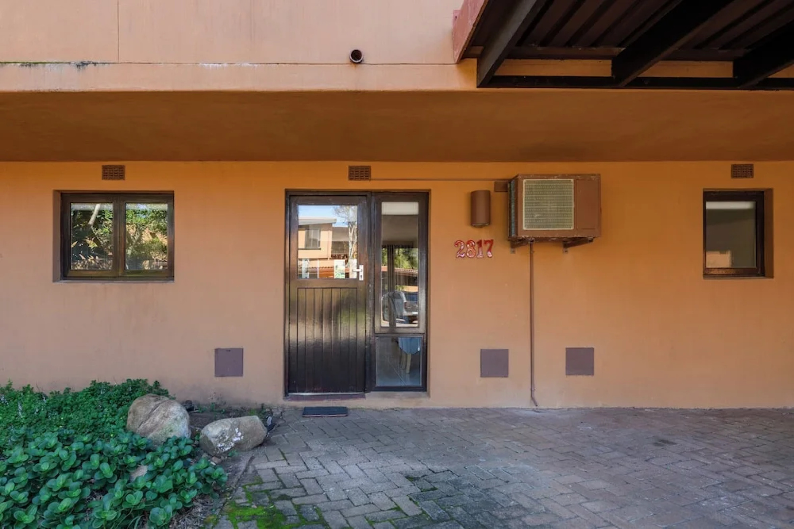 San Lameer Villa Rentals 2817