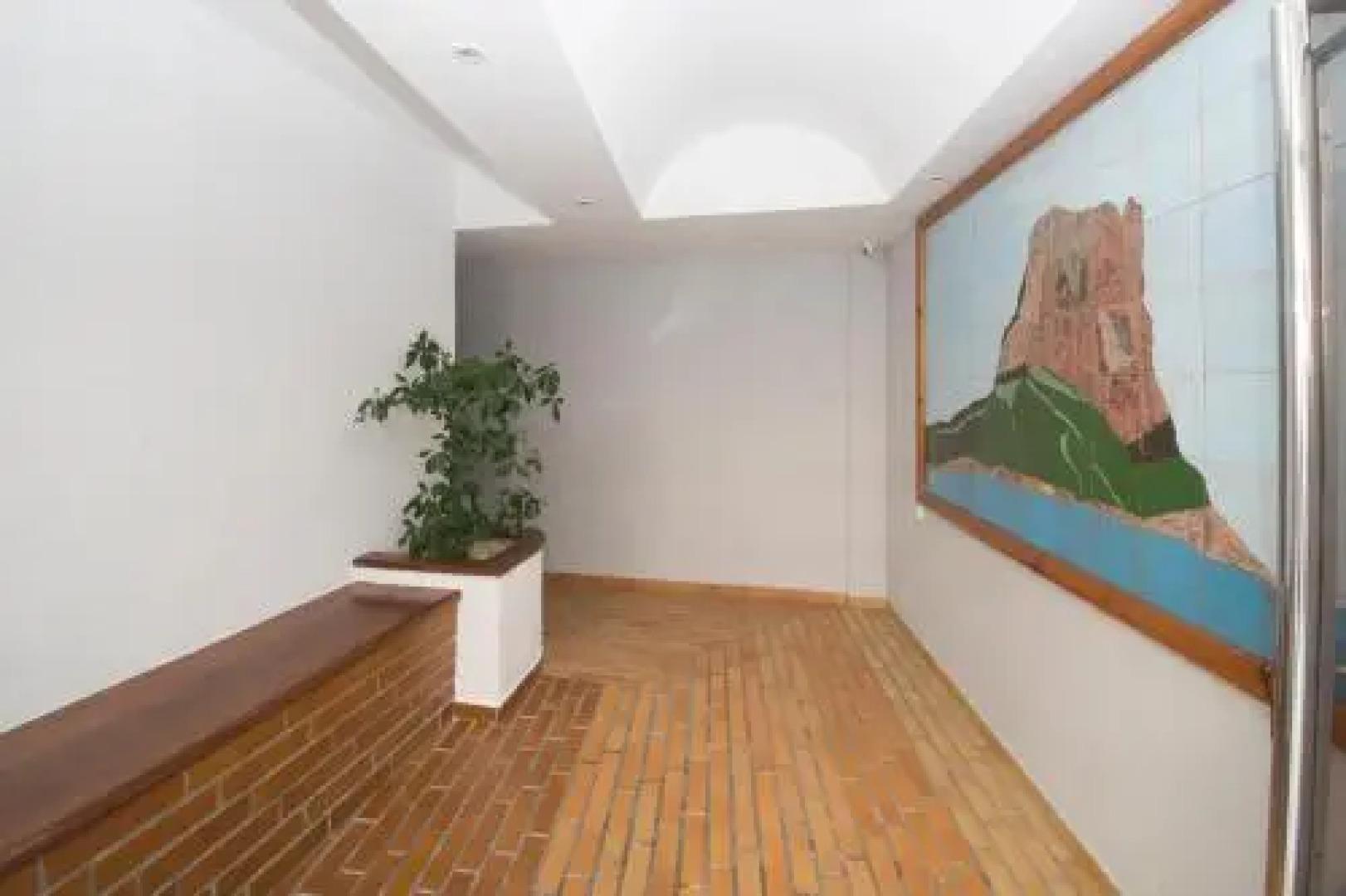 36 Avenida Juan Carlos I