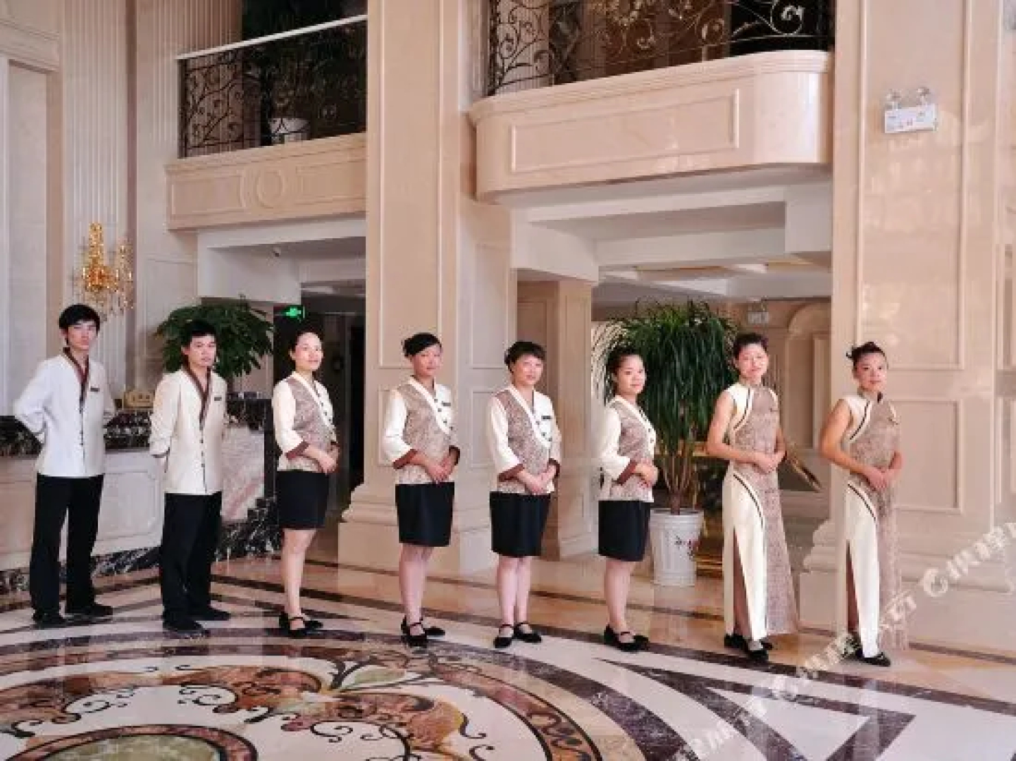 Royal International Hotel