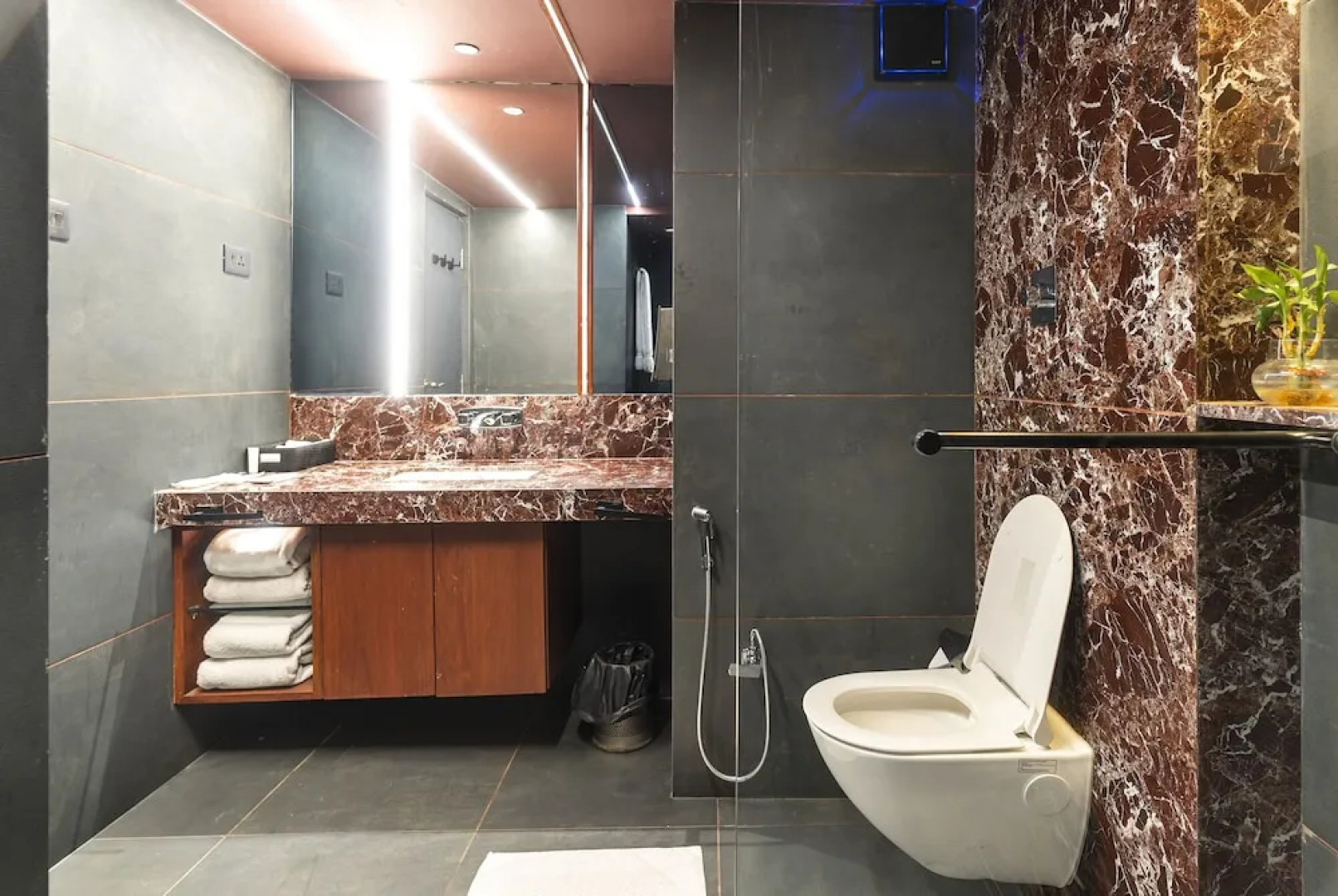 Infiniti Hotel & Spa