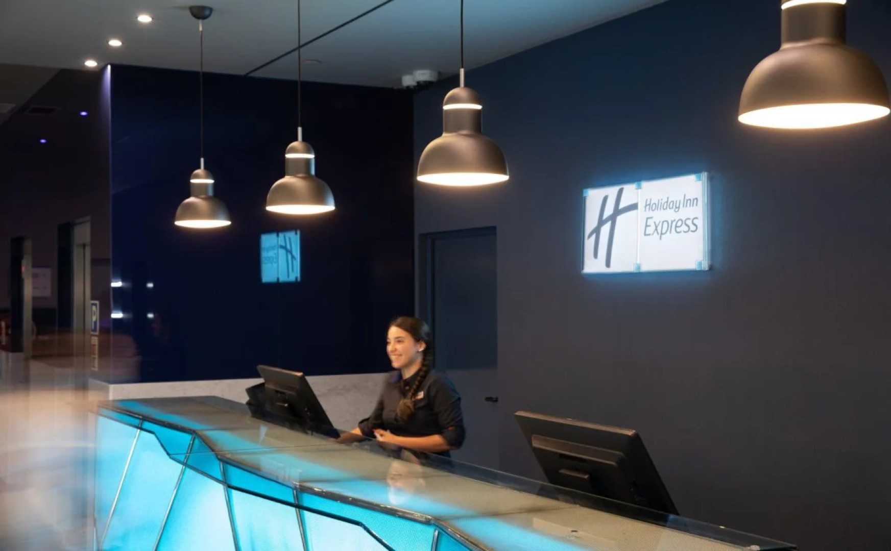 Holiday Inn Express Lisbon - Alfragide by IHG