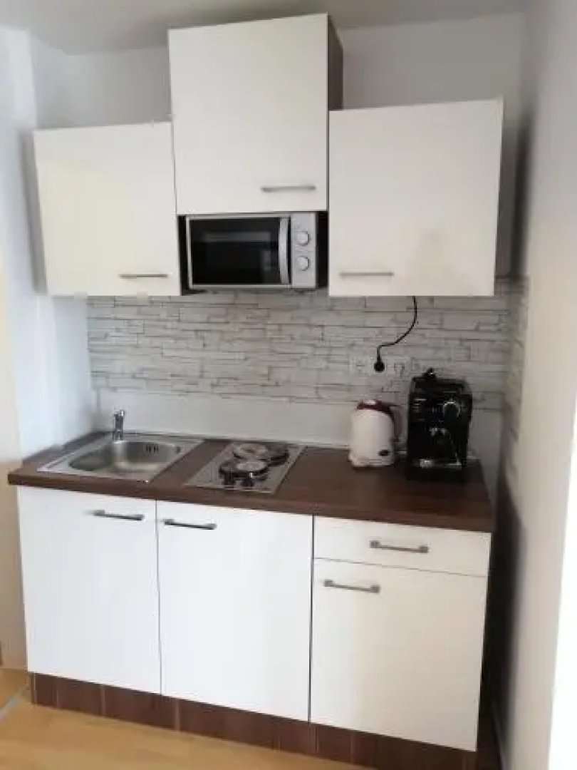 Apartments Ina