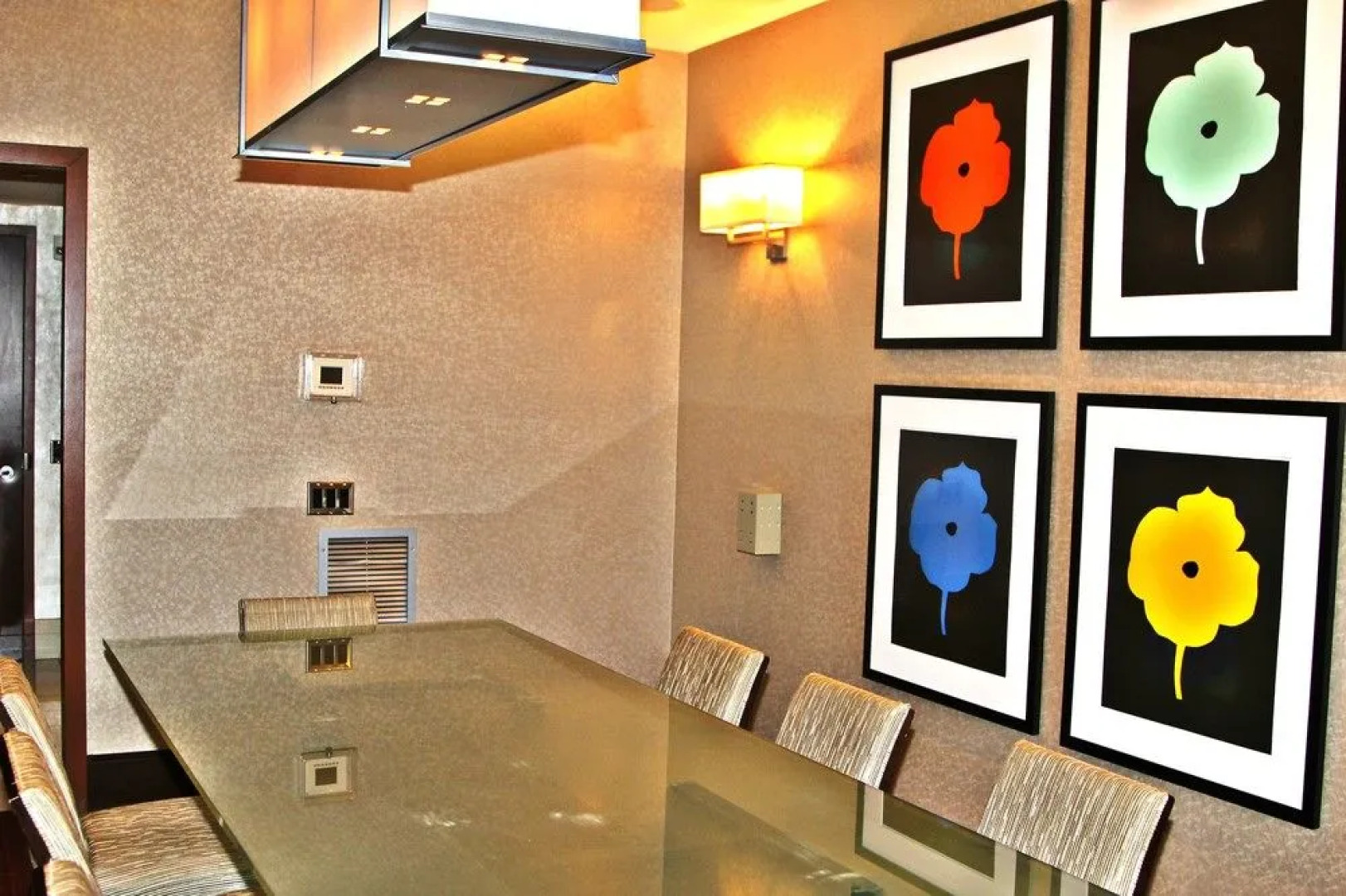 Global Luxury Suites at Friendship Village