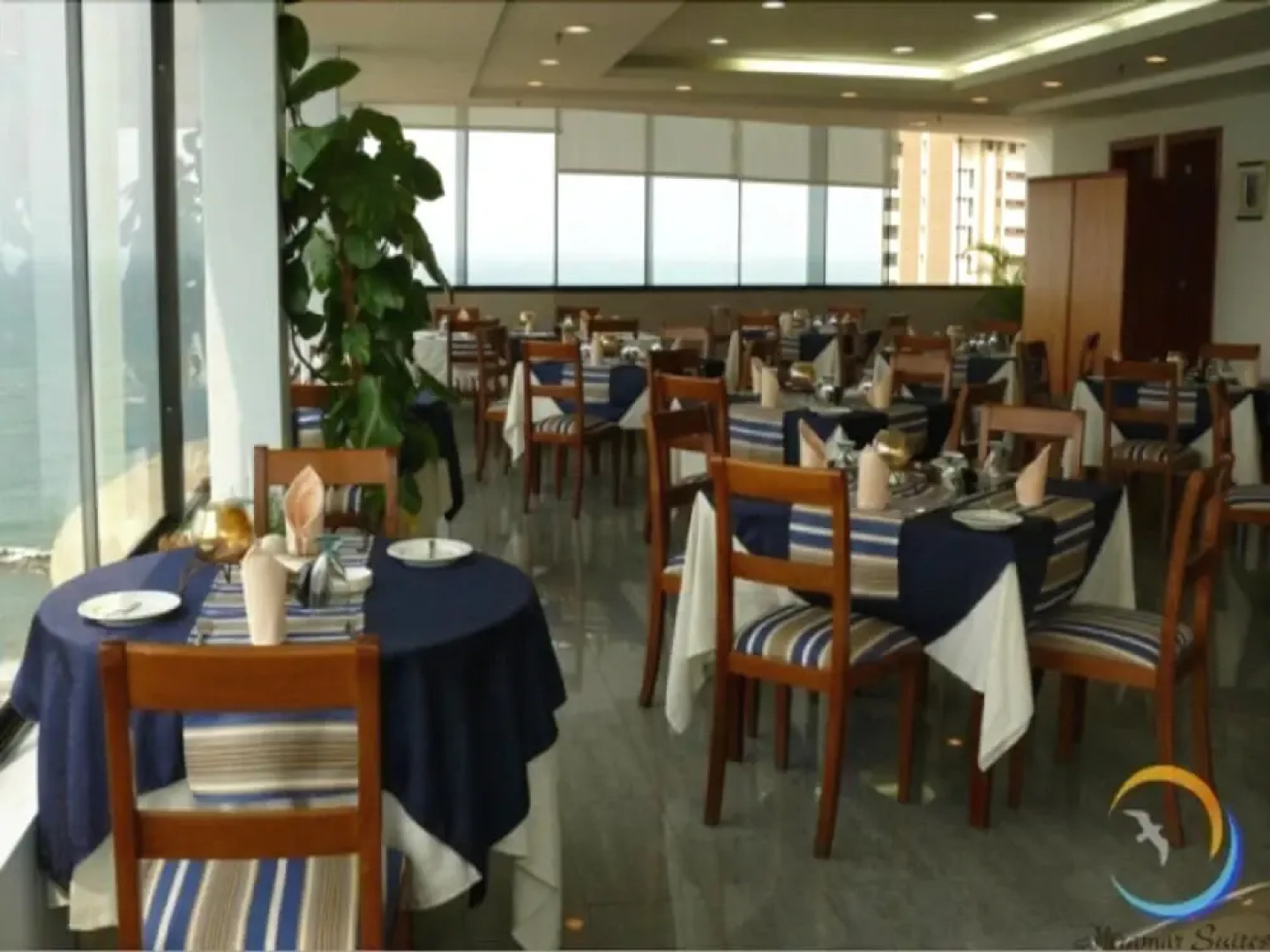 Hotel Miramar Suites