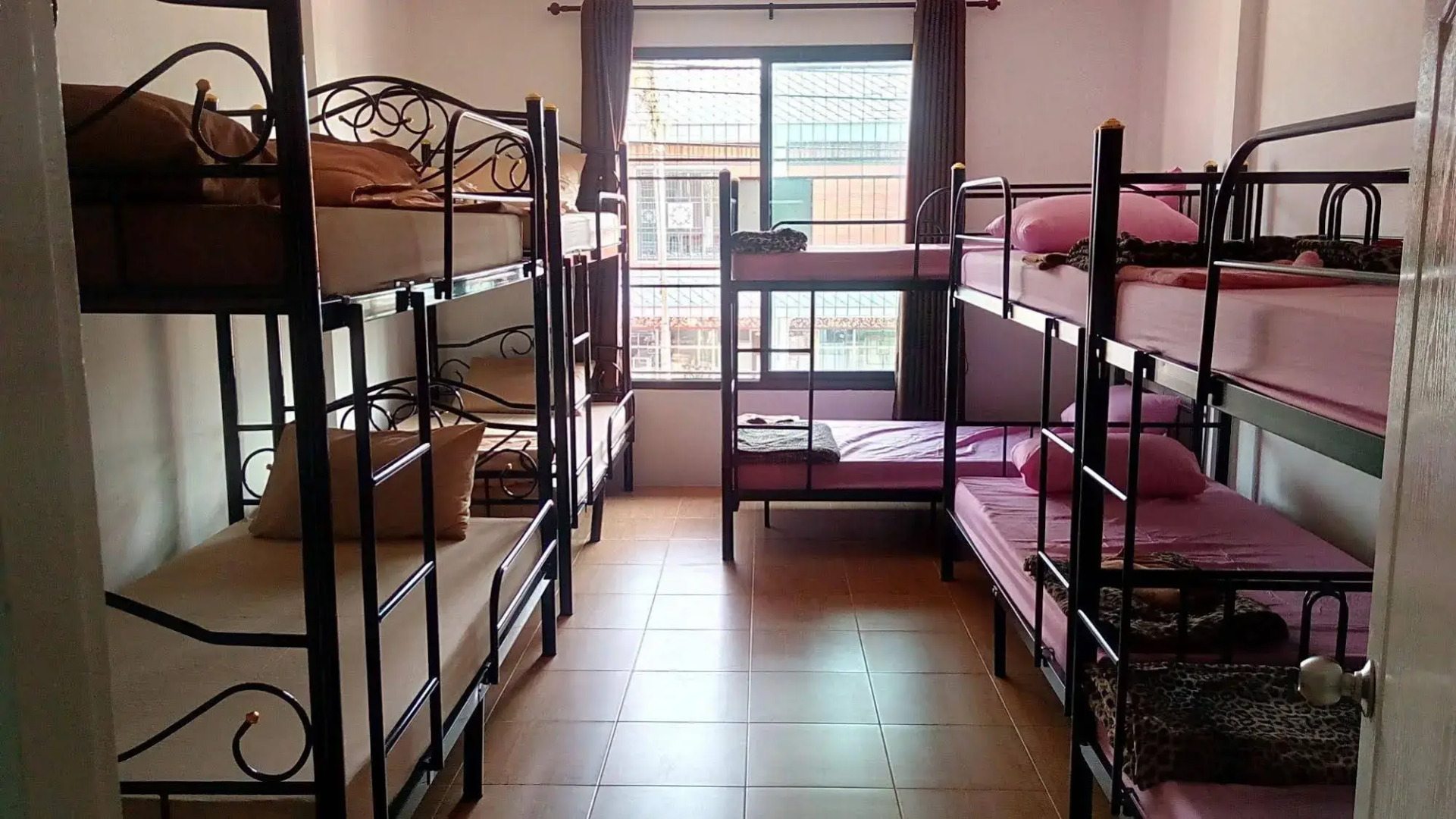 Suratthani Airport Hostel