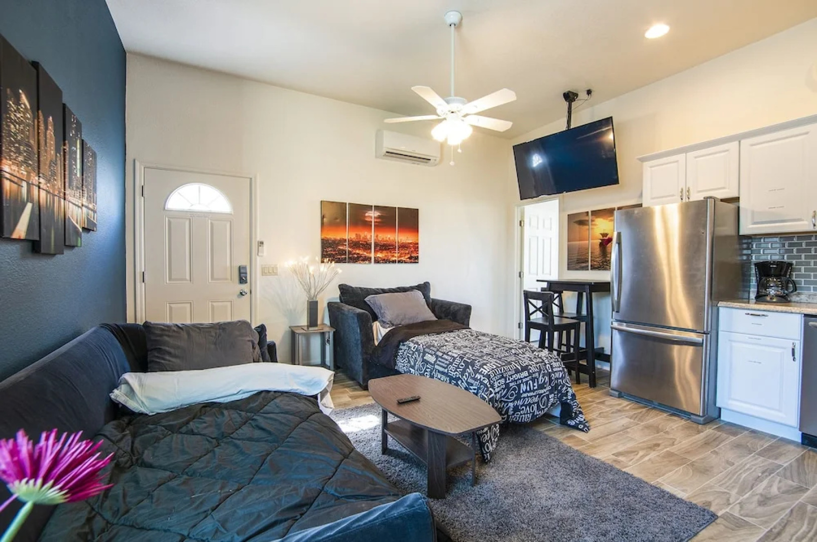 The Landmark Apartments