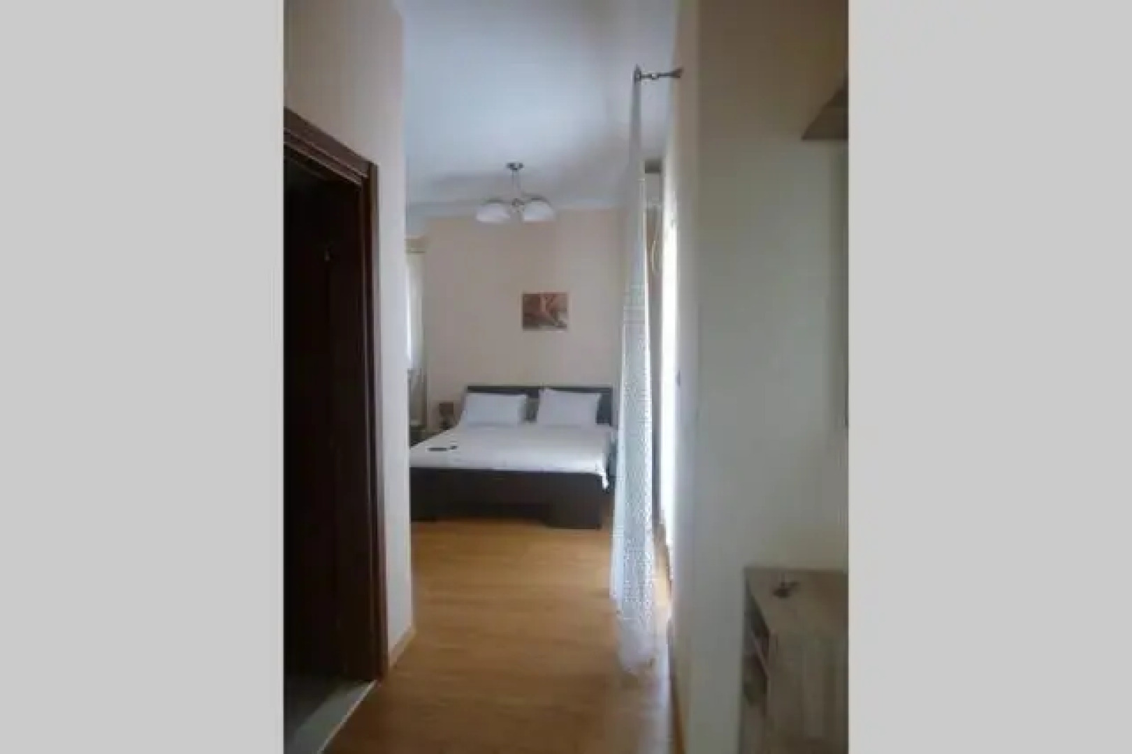 Roman Gardens Studio Apartment