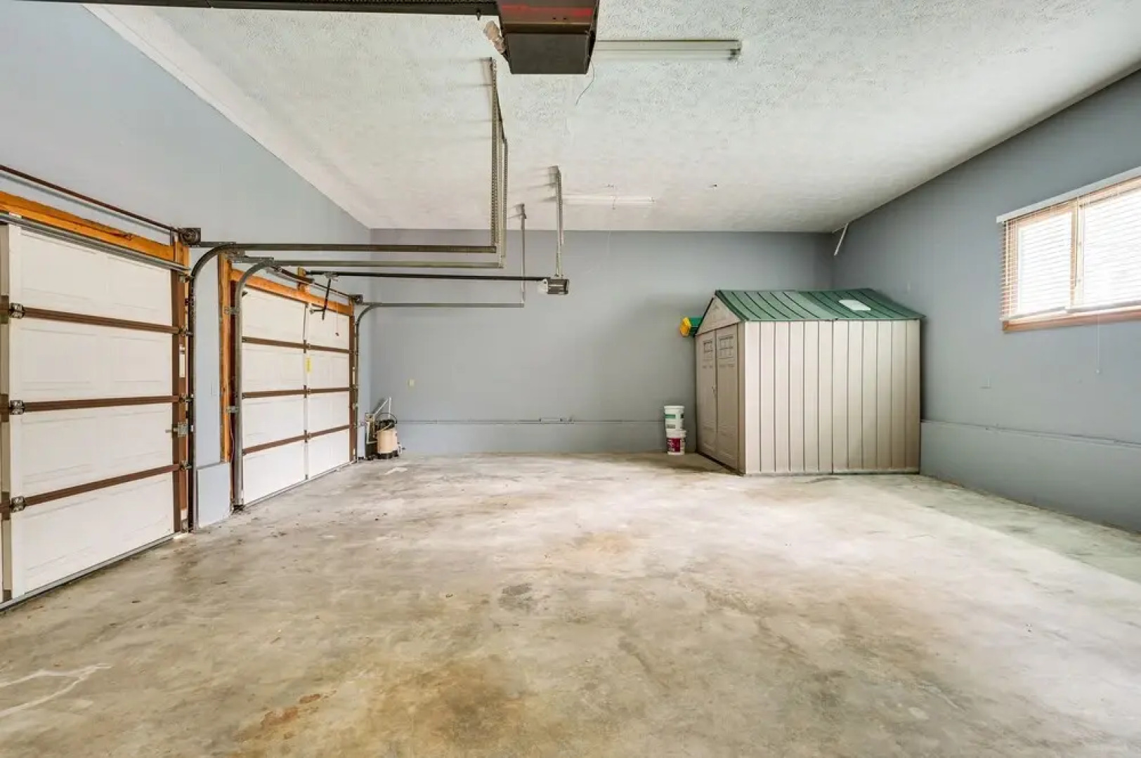 2 Mi to Busch Gardens: Retreat in Scenic Community