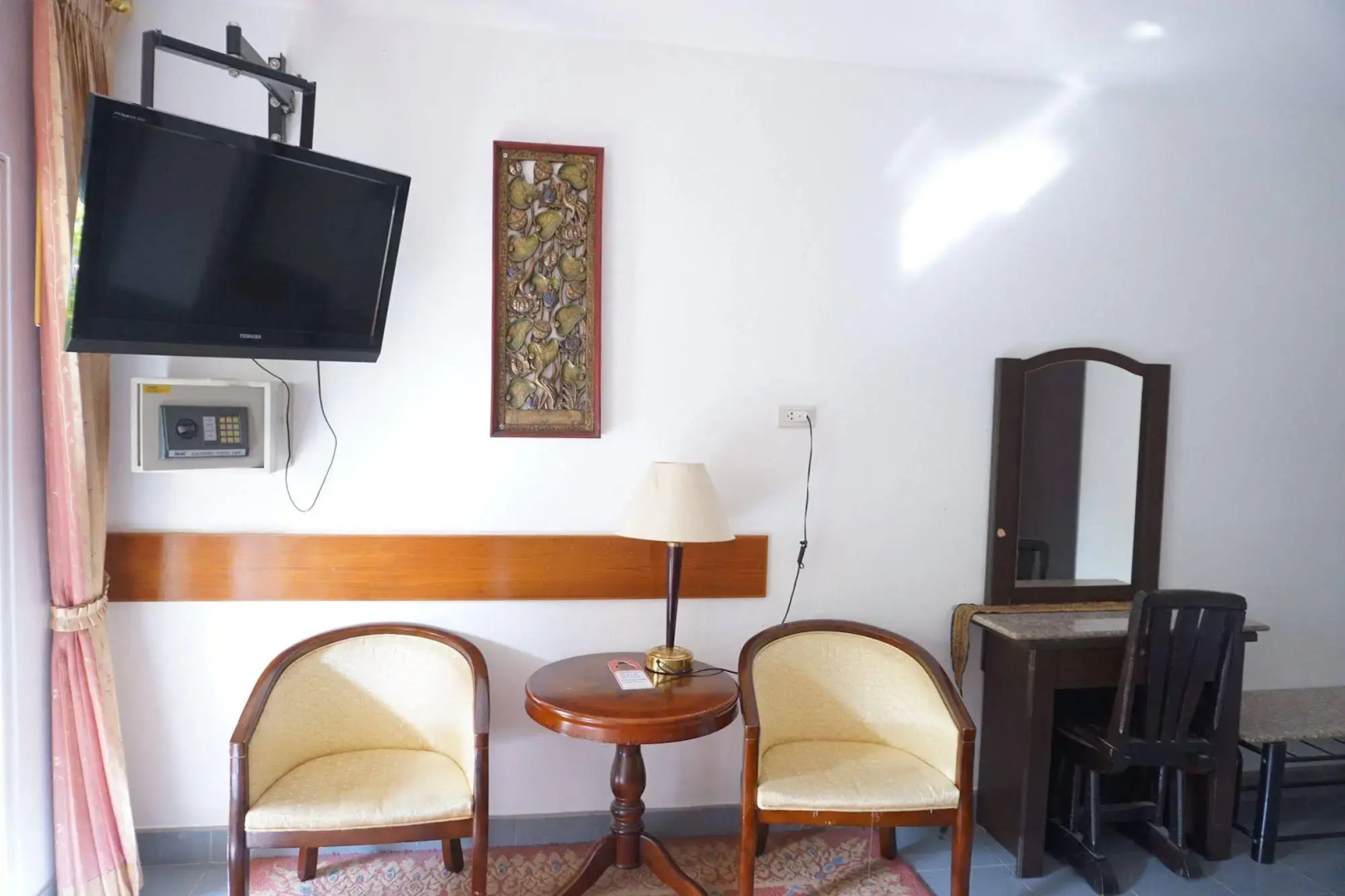 Thomas Udon Thai House Resort & Hotel