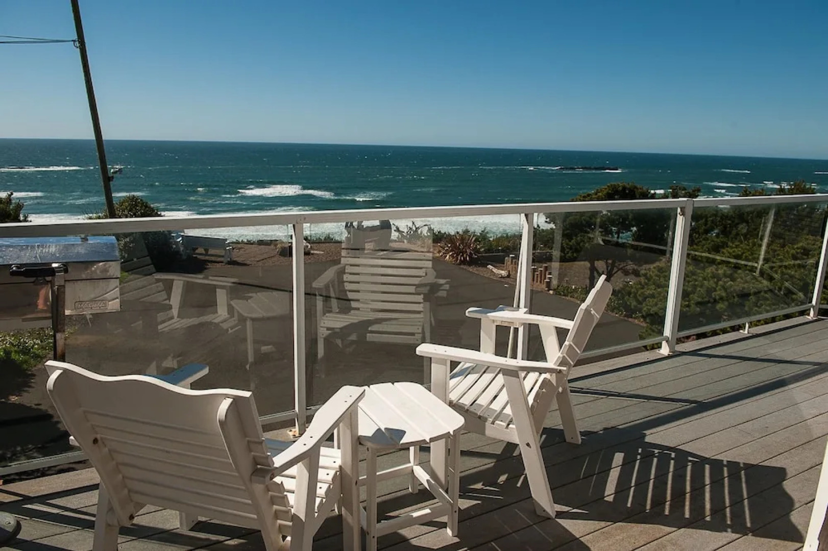 Beverly Beach Overlook for 8 by RedAwning