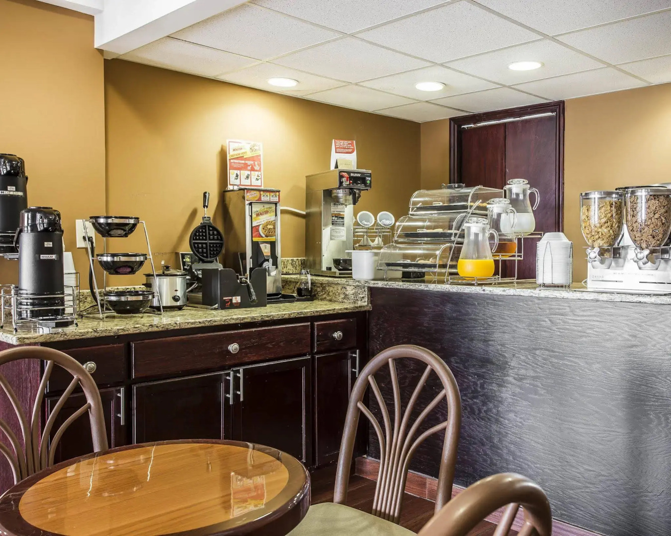 Econo Lodge Aiken Central