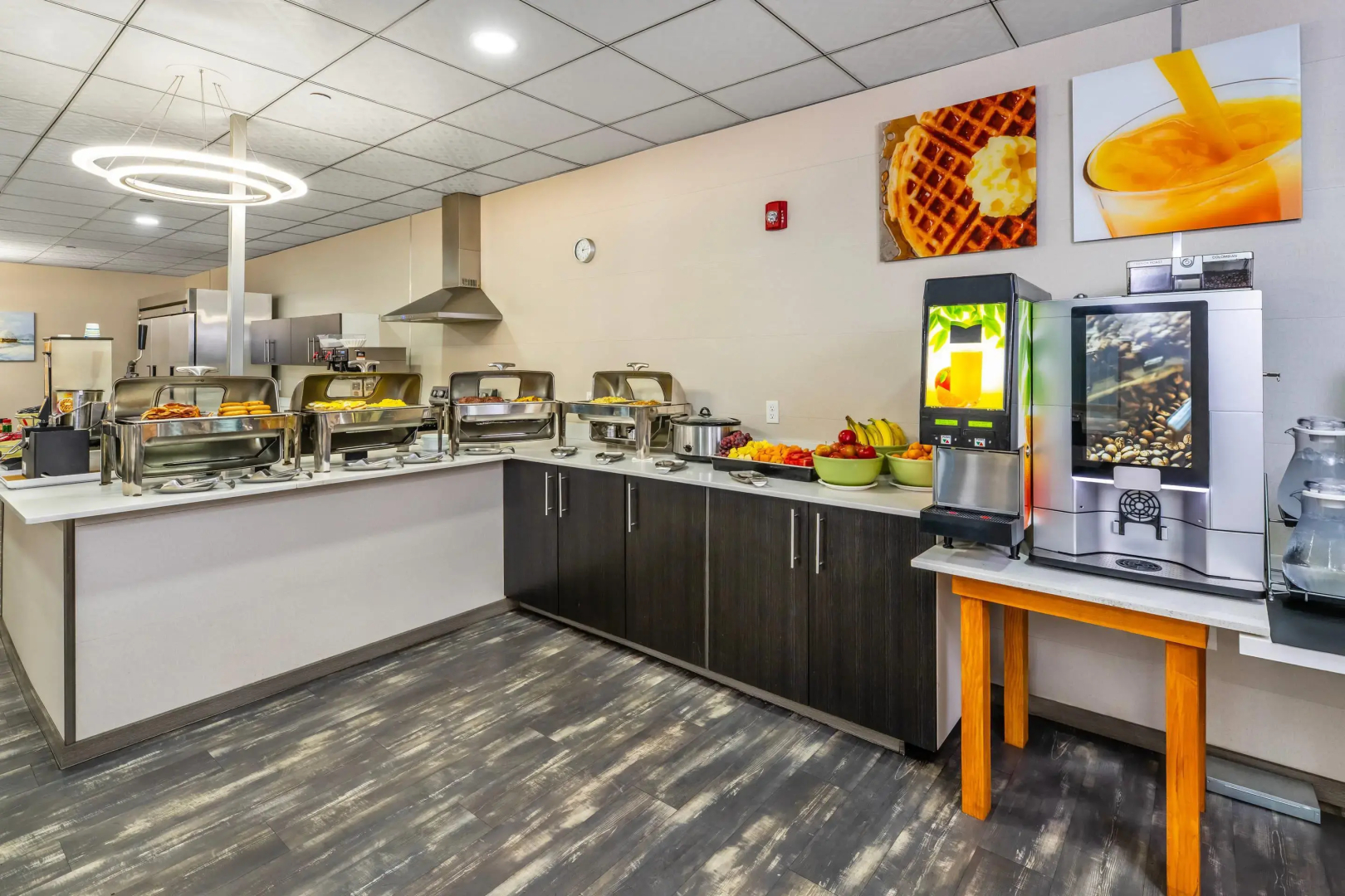 Quality Inn Sunshine Suites