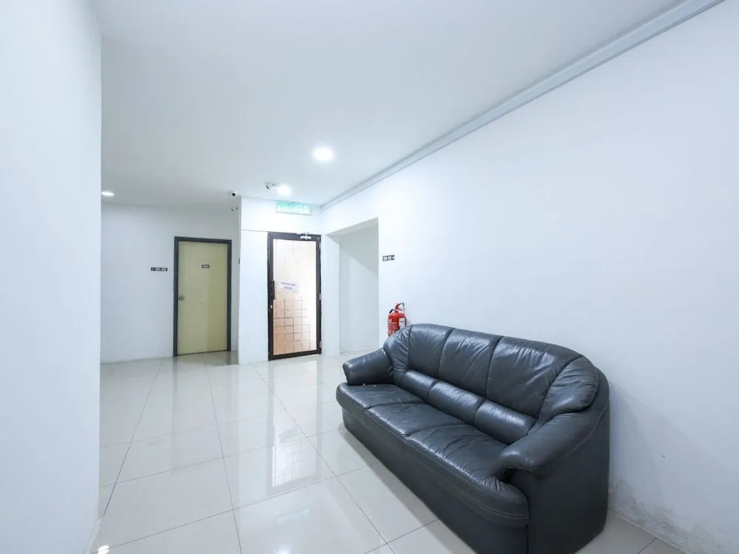 OYO 89702 Md Hotel Masai