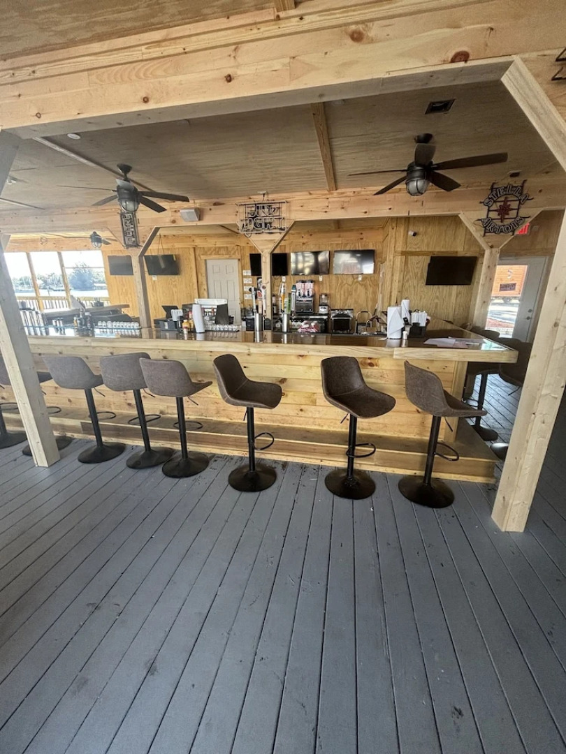 Good Times Motel and Marina