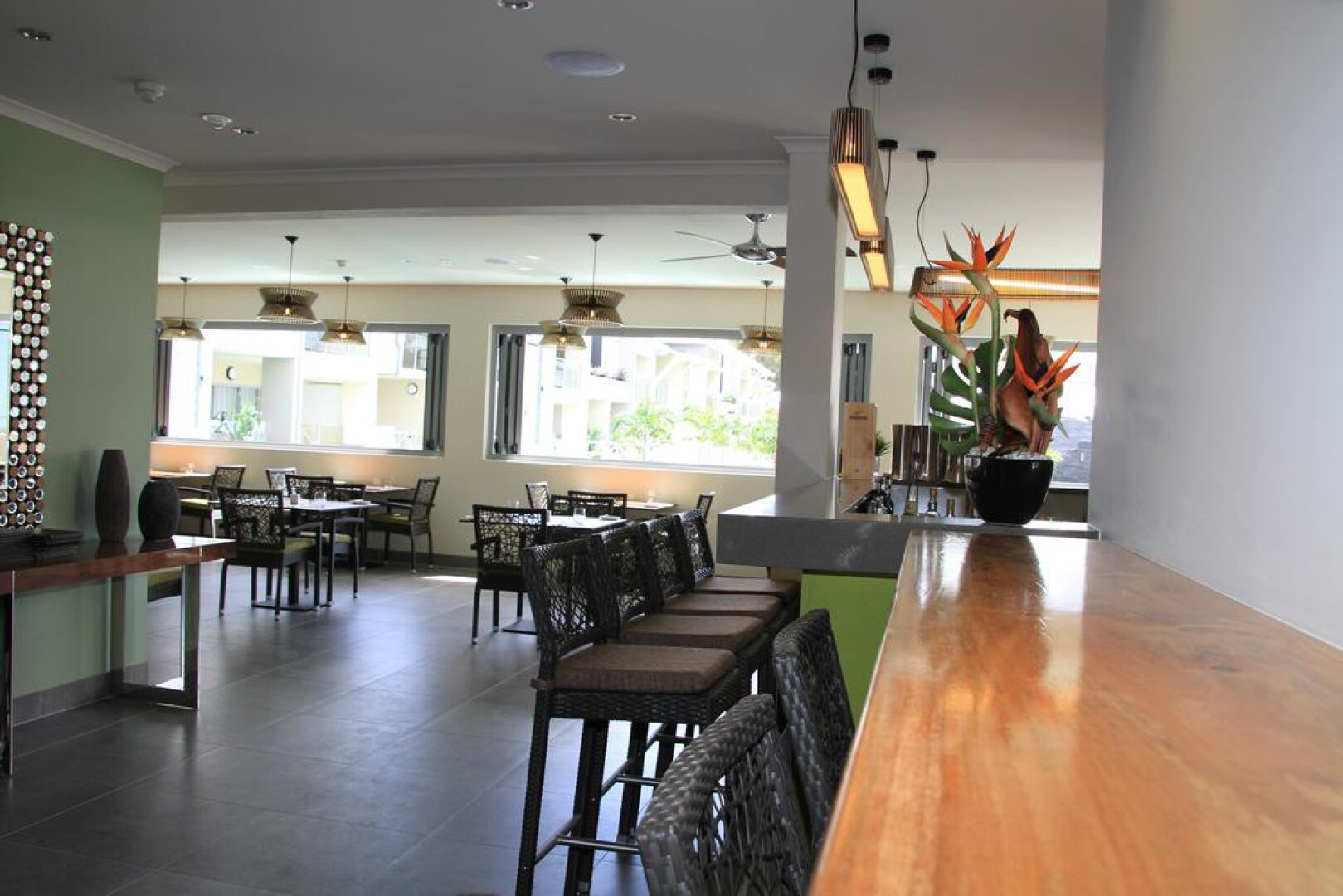 1770 Lagoons Central Apartment Resort