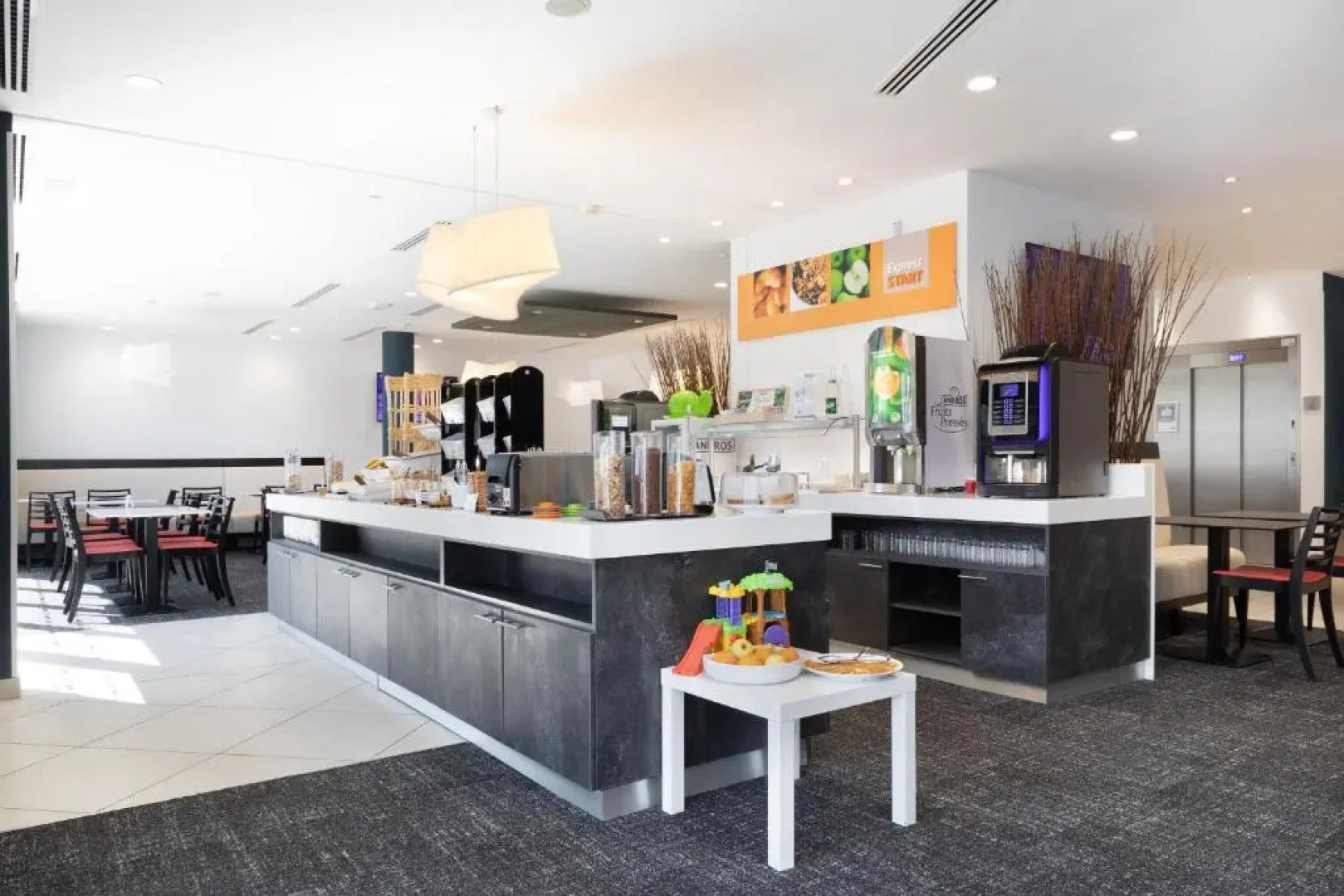 Holiday Inn Express Toulon - Est by IHG
