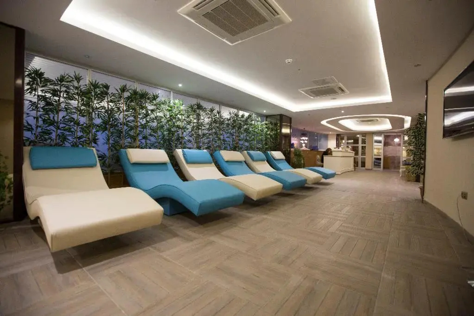 World Point Reis Inn Hotel