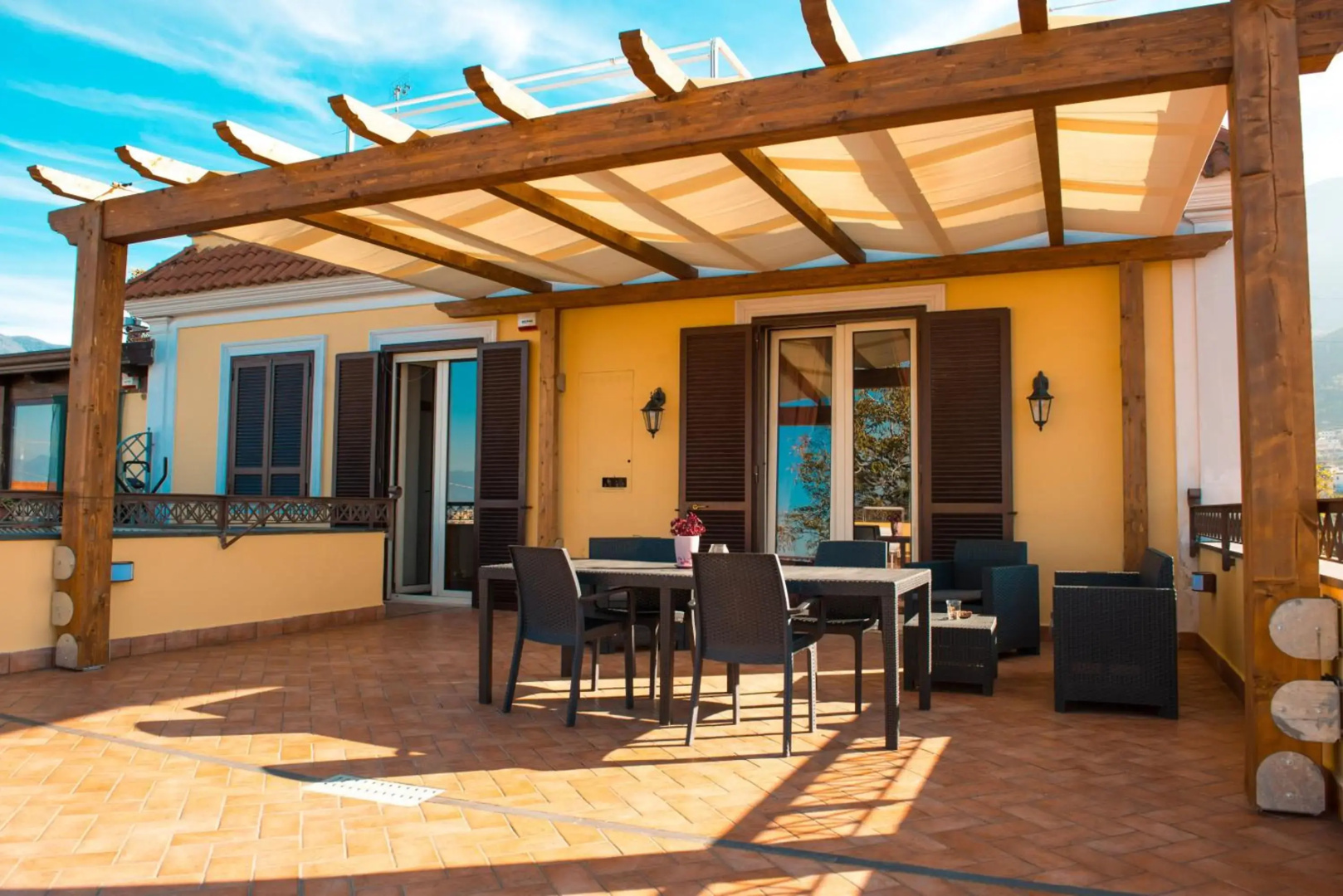 Viale Villa Arianna, 8