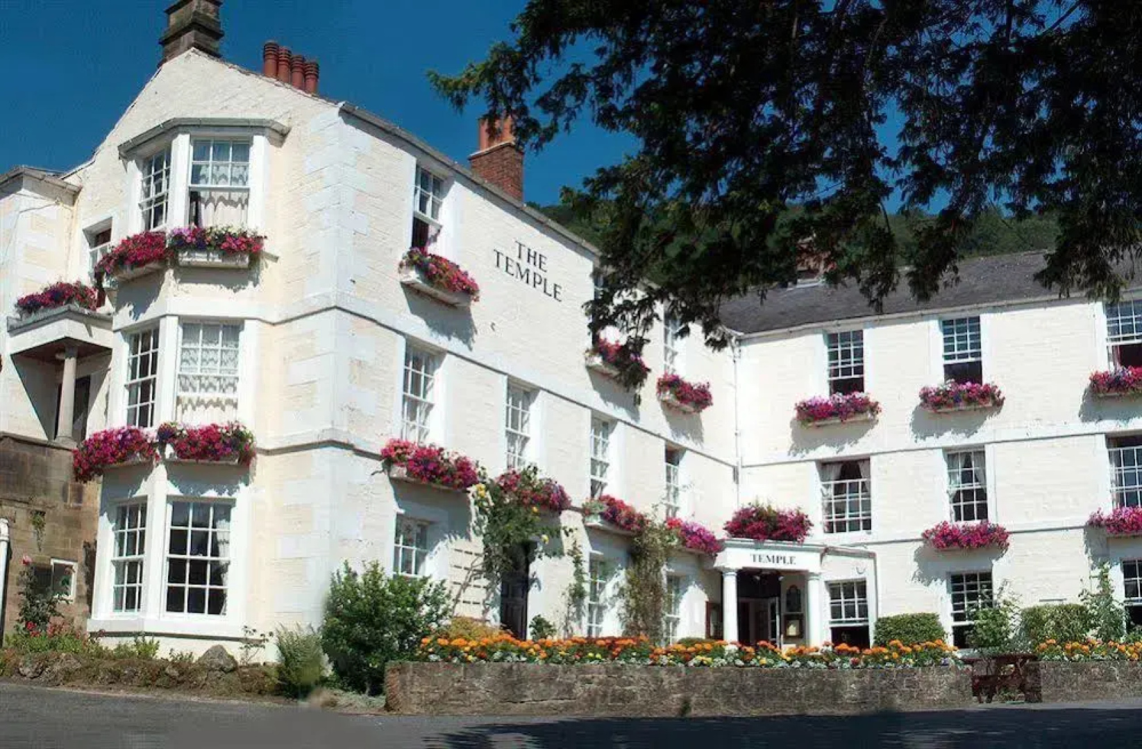 Temple Hotel Limited - Guest House