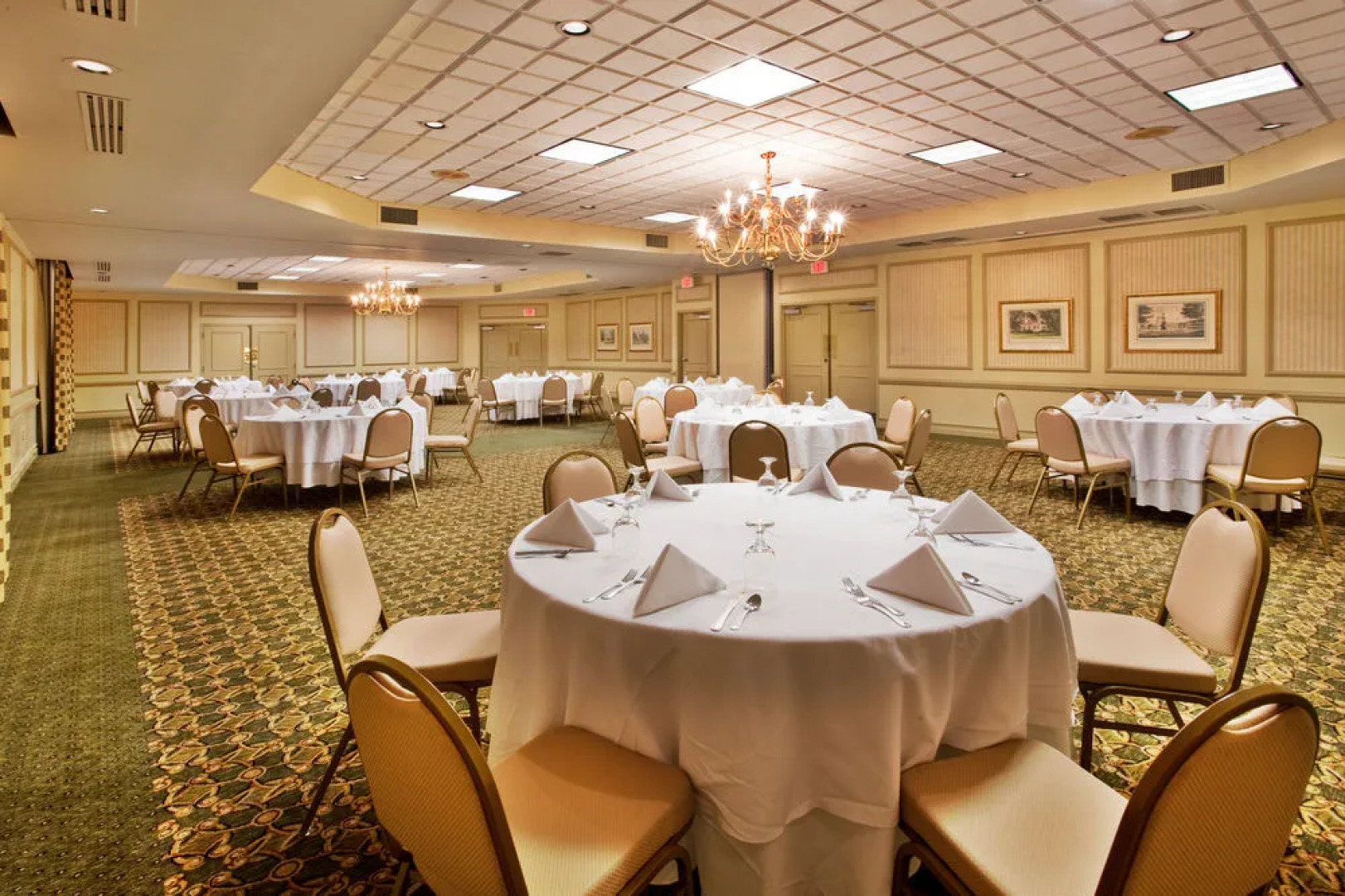 Holiday Inn Gainesville-Lanier Centre