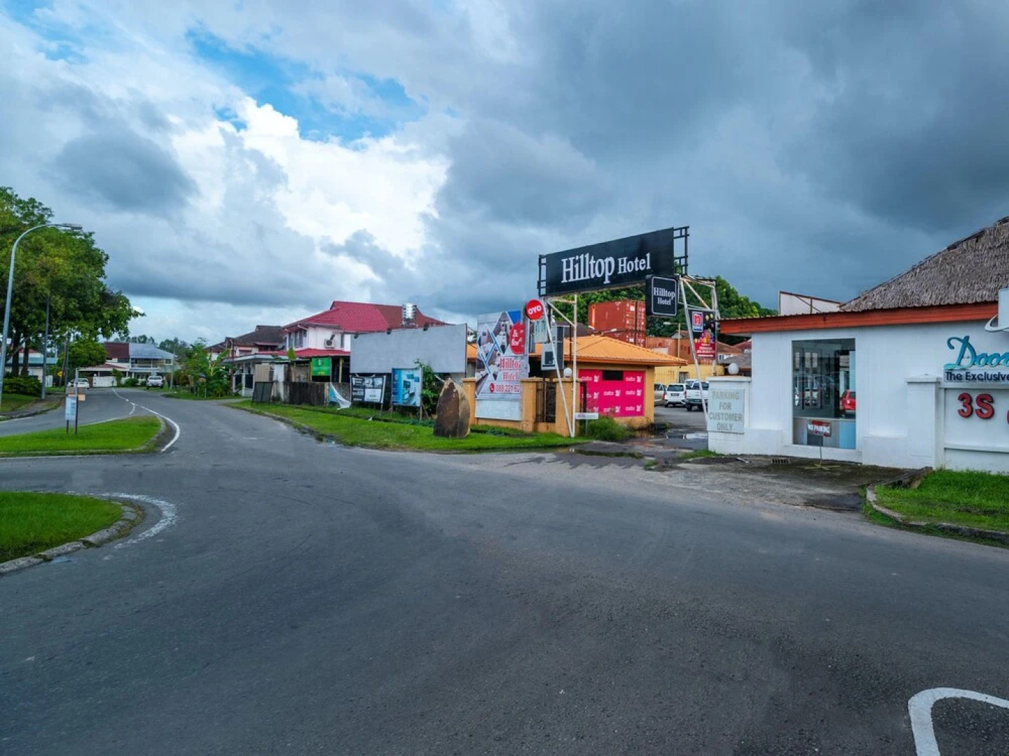 Hilltop Hotel by OYO Rooms