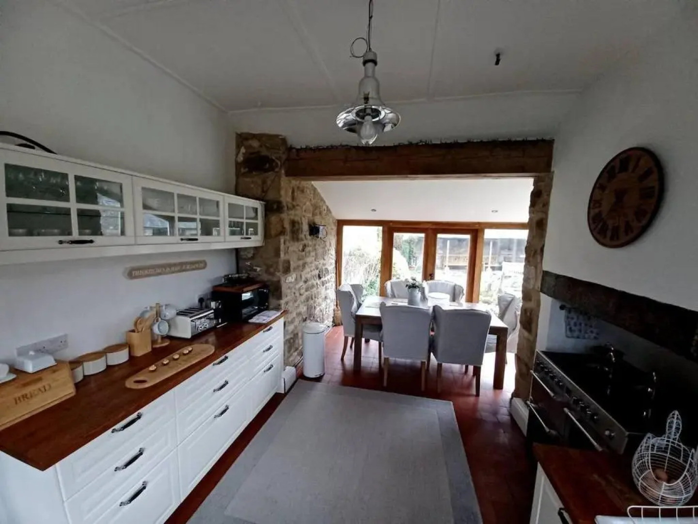 3 Bed Cottage-sleeps 6-country Views-pet Friendly