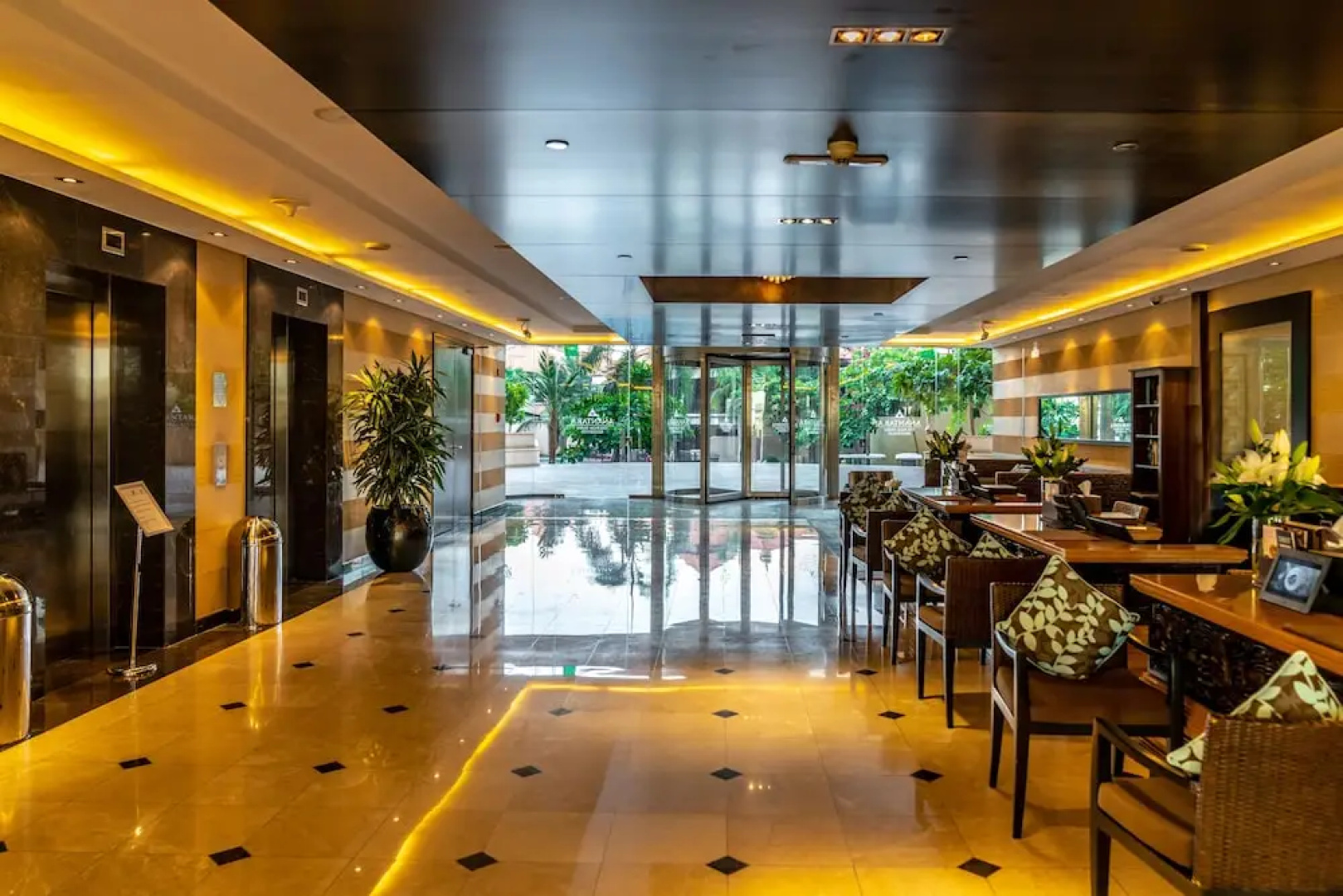 Luxe Getaways Palm Jumeirah