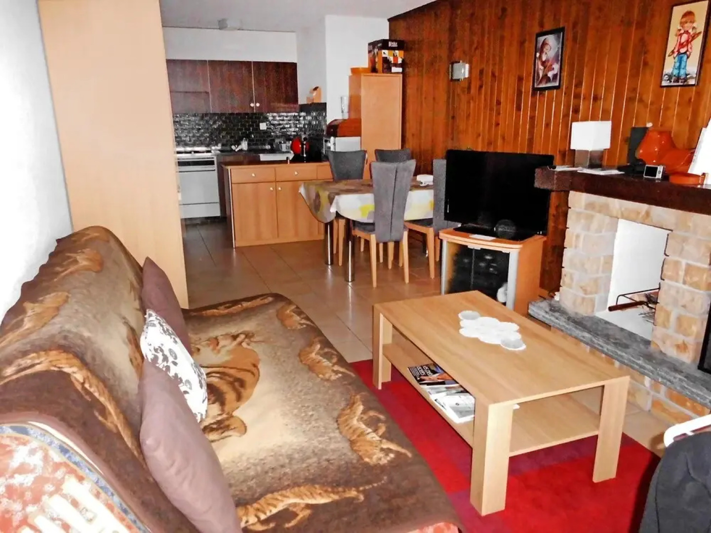 Domino B 48 Leytron in Leytron