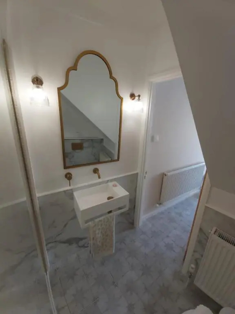 Courtyard house - boutique stay, sleeps 2 - Bruton