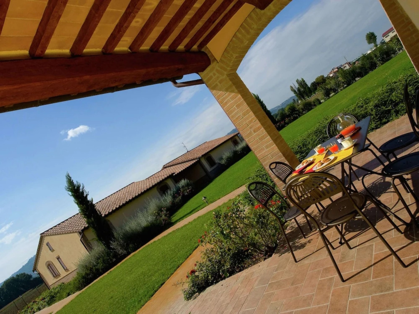 Villa in Cannara With Pool Near Assisi