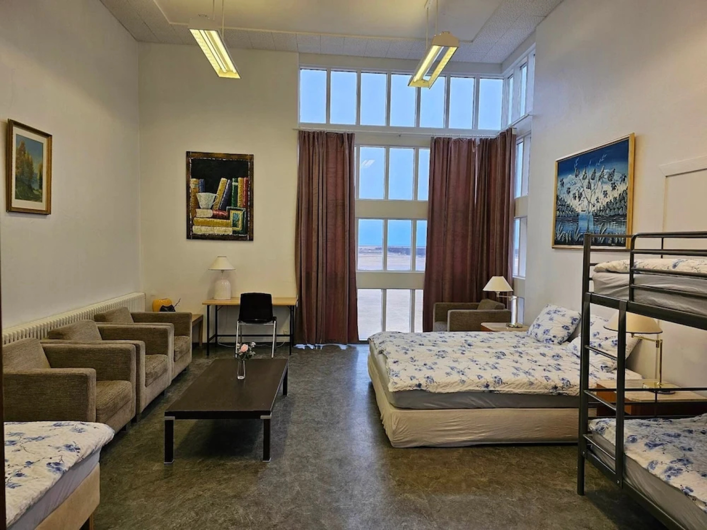 Kverna Guesthouse