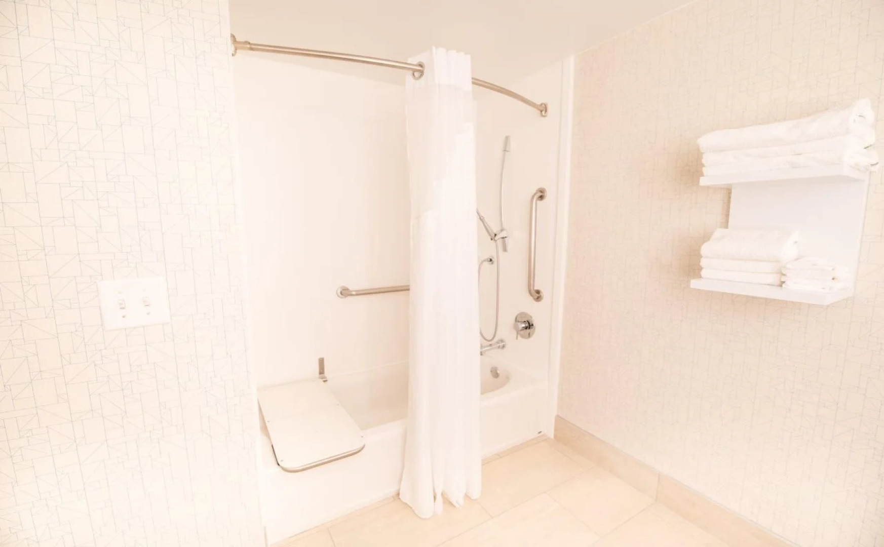 Holiday Inn Express Atlanta-Stone Mountain by IHG