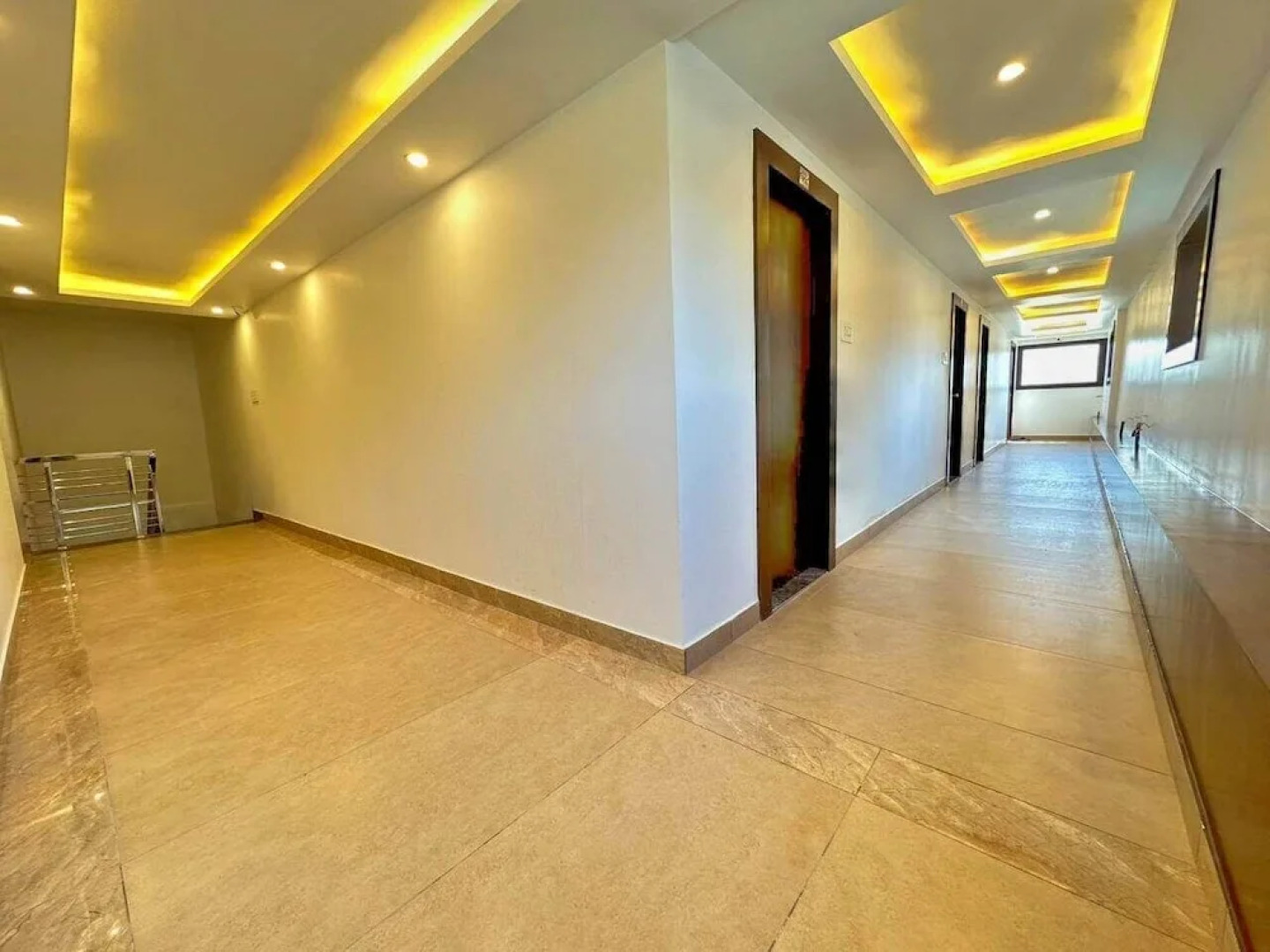 Hotel Fifth Season - Pahalgam