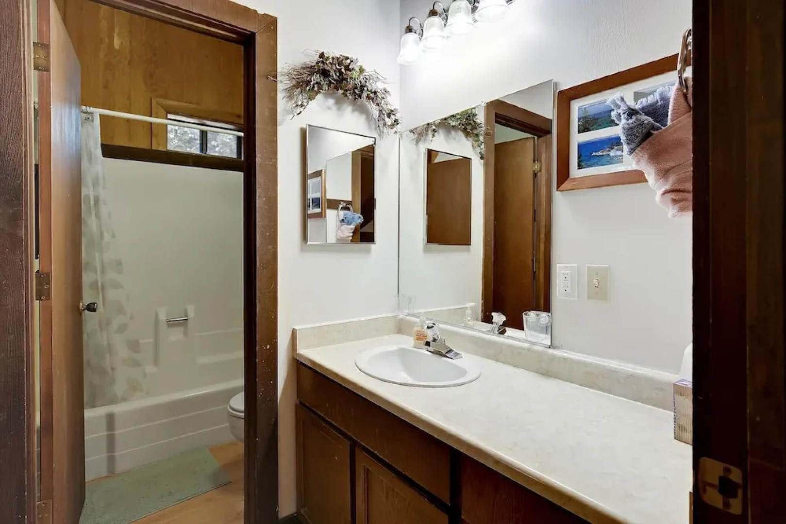 Barking Pine Cabin 915 2 Bedrooms 2 Bathrooms Cabin