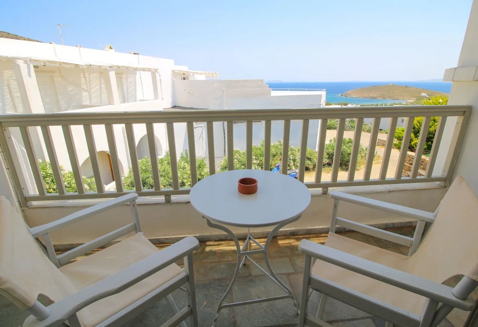 Home with View of Agios Ioannis in Tinos